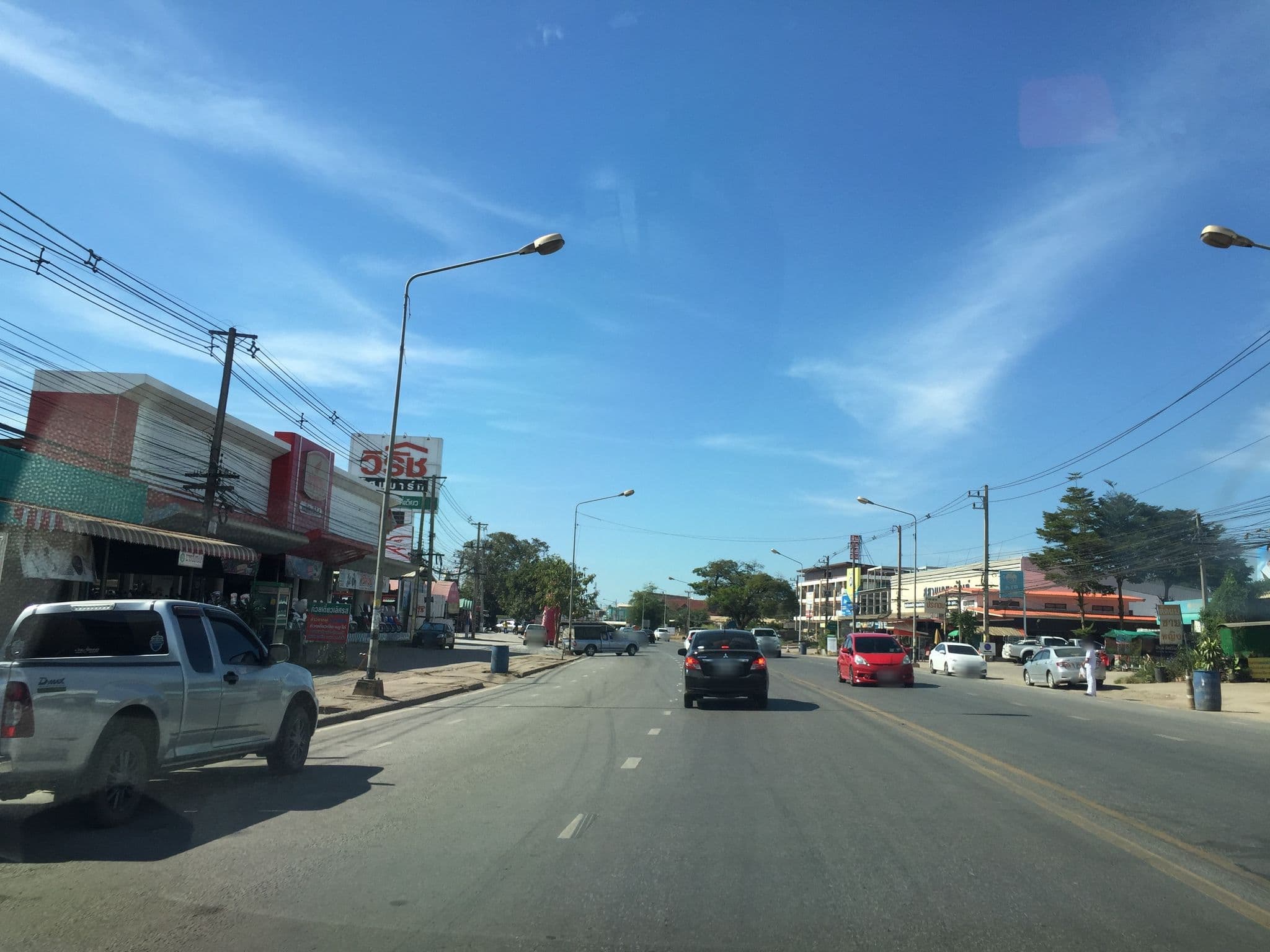 Street view near สะแกทอง รีสอร์ท, Na Klang — © kyoko (CC BY-SA · Mapillary)