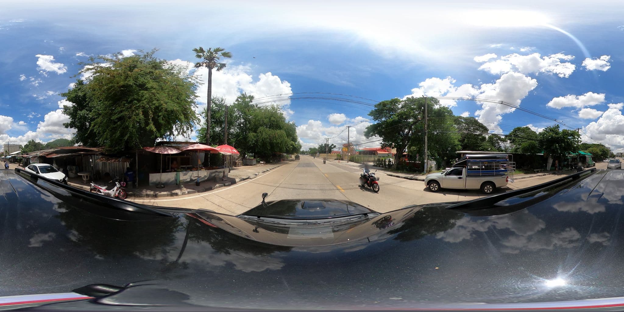 Street view near โรงแรมเรือนแก้ว, Roi Et — © nuttawutbunta (CC BY-SA · Mapillary)