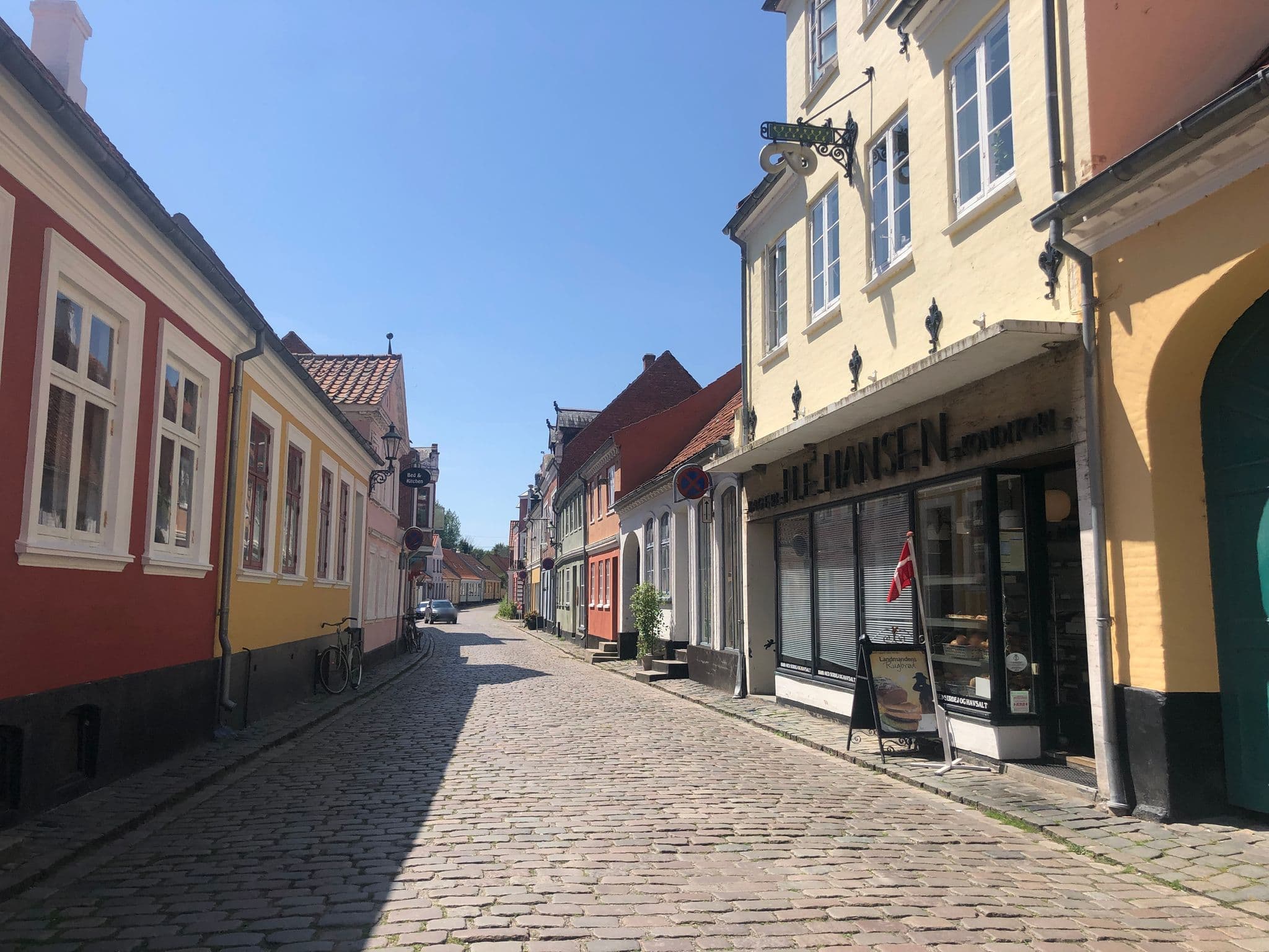 Street view near Fruens Vilje B&B, Marstal — © rikkekofoed (CC BY-SA · Mapillary)