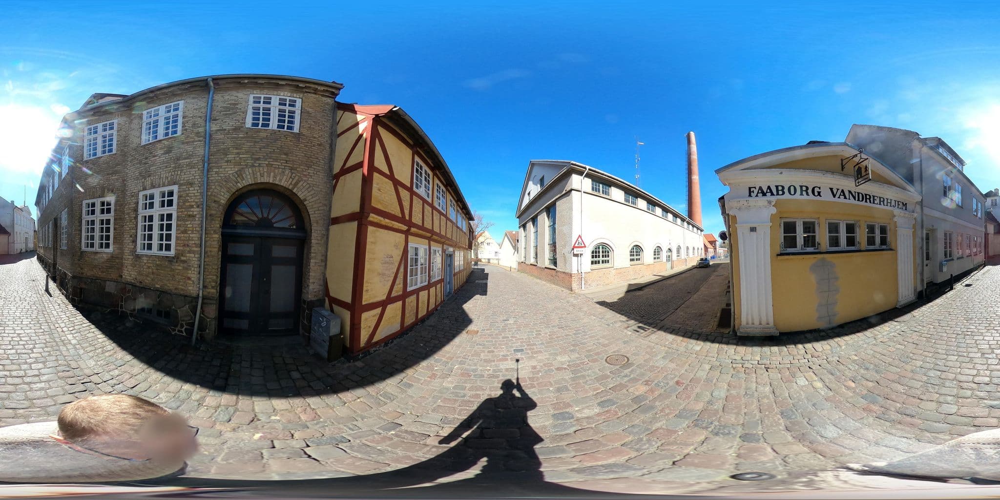 Street view near Danhostel Faaborg Vandrehjem v/Eva Storm Hviid, Faaborg — © peterleth (CC BY-SA · Mapillary)