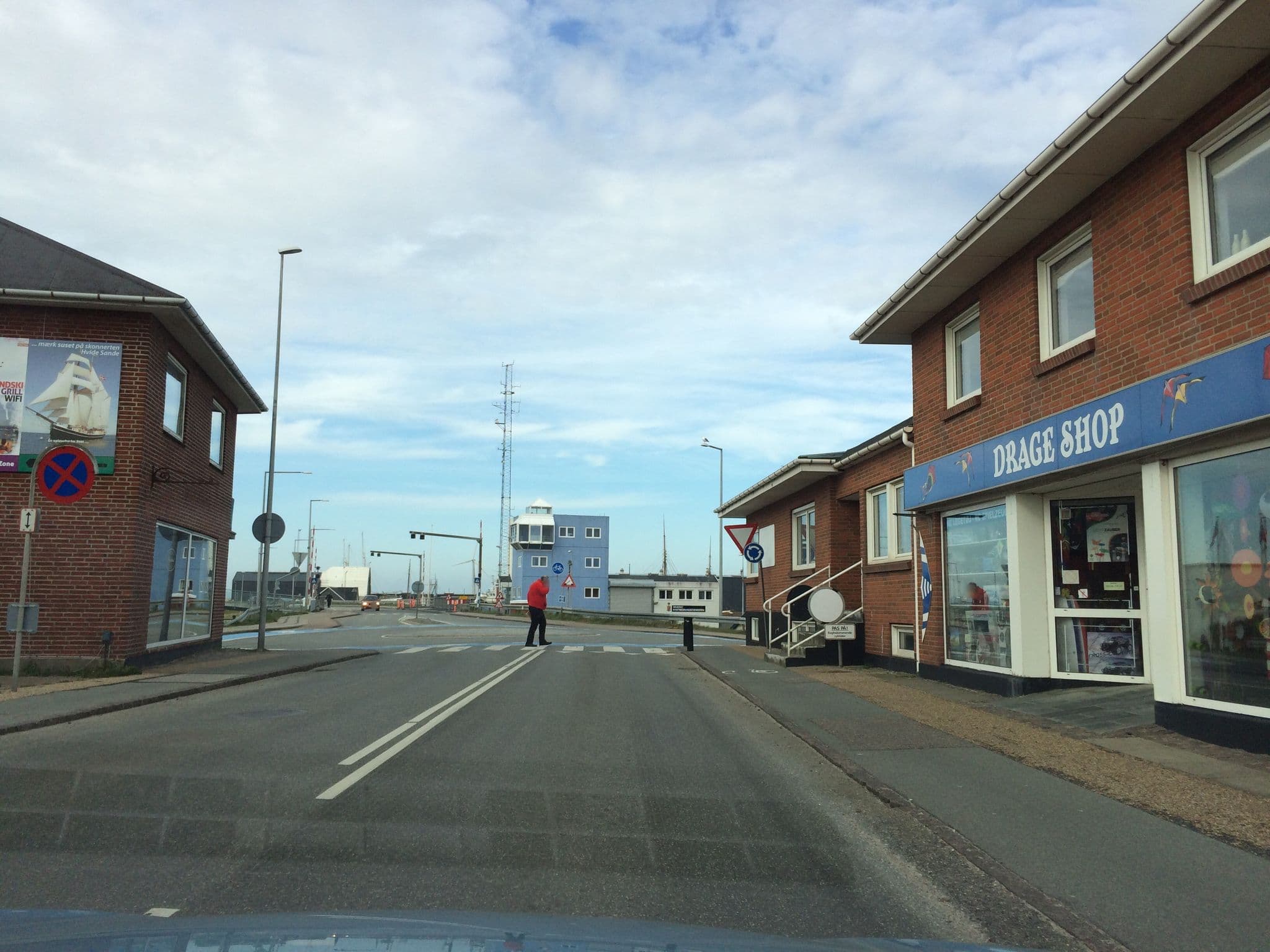 Street view near Hvide Sande Sømandshjem og Hotel, Hvide Sande — © peterleth (CC BY-SA · Mapillary)