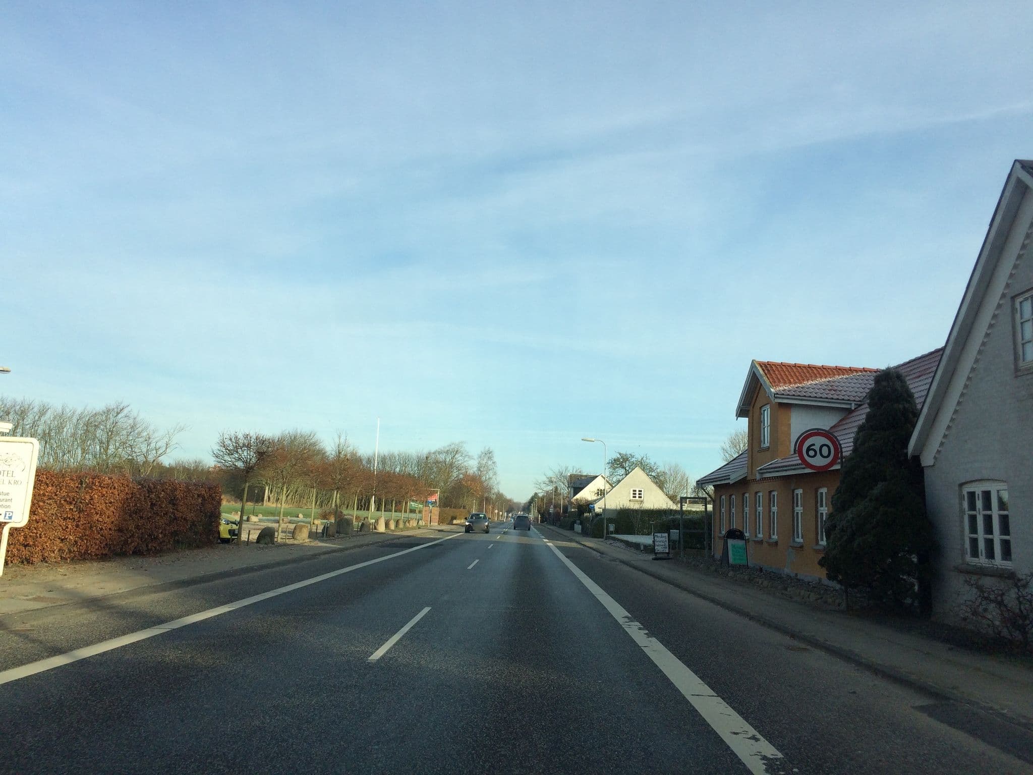 Street view near Fangel Kro og Hotel ApS, Bellinge — © peterleth (CC BY-SA · Mapillary)