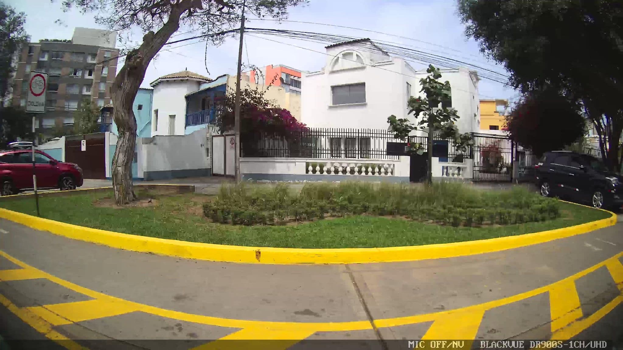 Street view near Executive Lounge Baño, Barranco — © kaartcam (CC BY-SA · Mapillary)