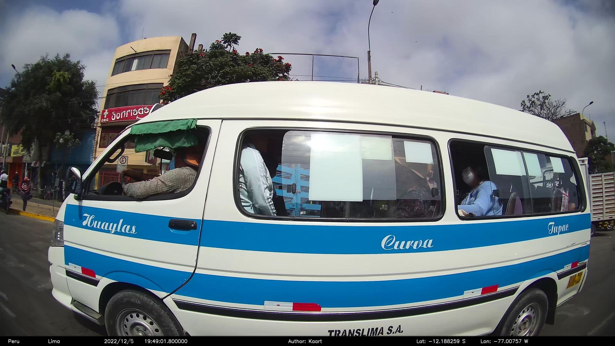 Street view near Casa de la Juventud, Barranco — © kaart5 (CC BY-SA · Mapillary)