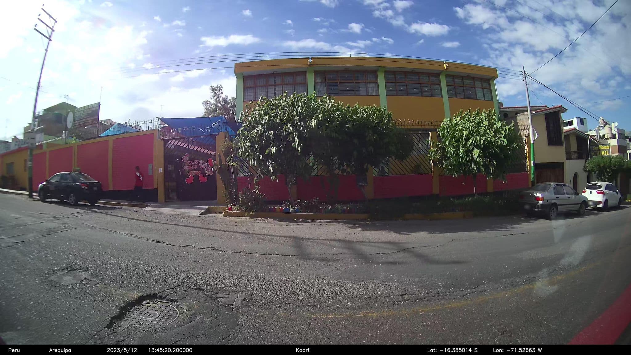 Street view near Hotel Homestay Arequipa, Selva Alegre — © kaart_2 (CC BY-SA · Mapillary)