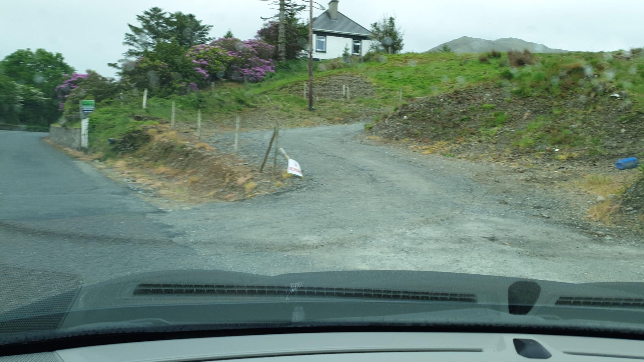 Street view near Portfinn Lodge, Toormakeady — © yannakis (CC BY-SA · Mapillary)