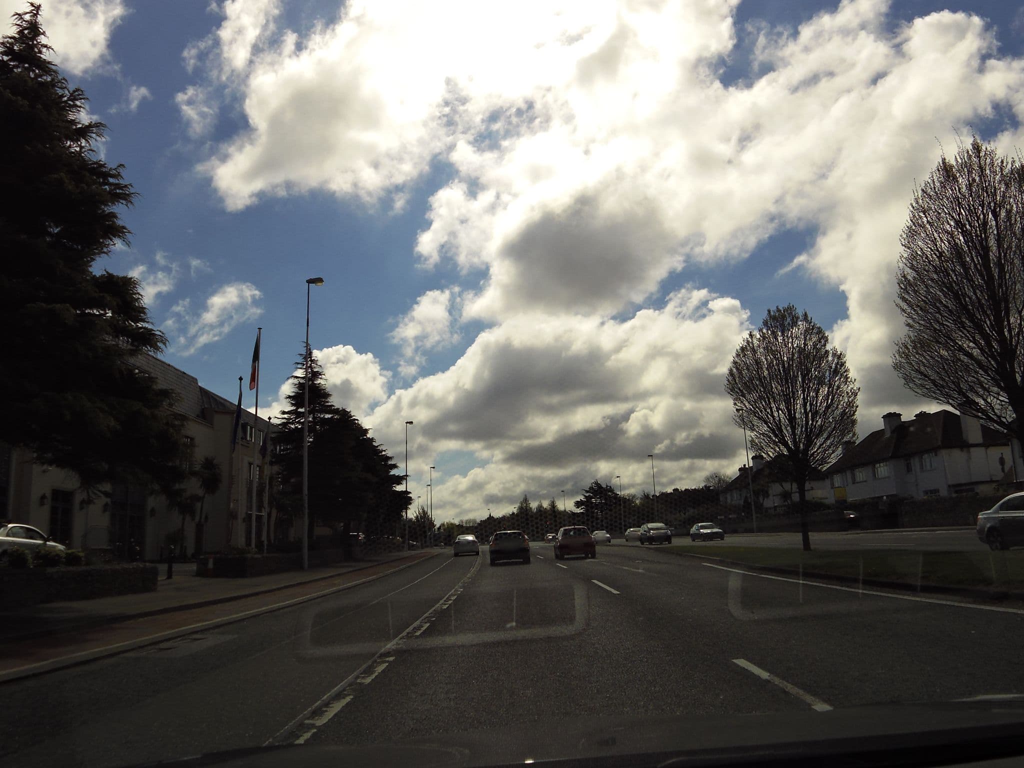 Street view near Stillorgan Park Hotel, Mount Merrion — © dacor (CC BY-SA · Mapillary)