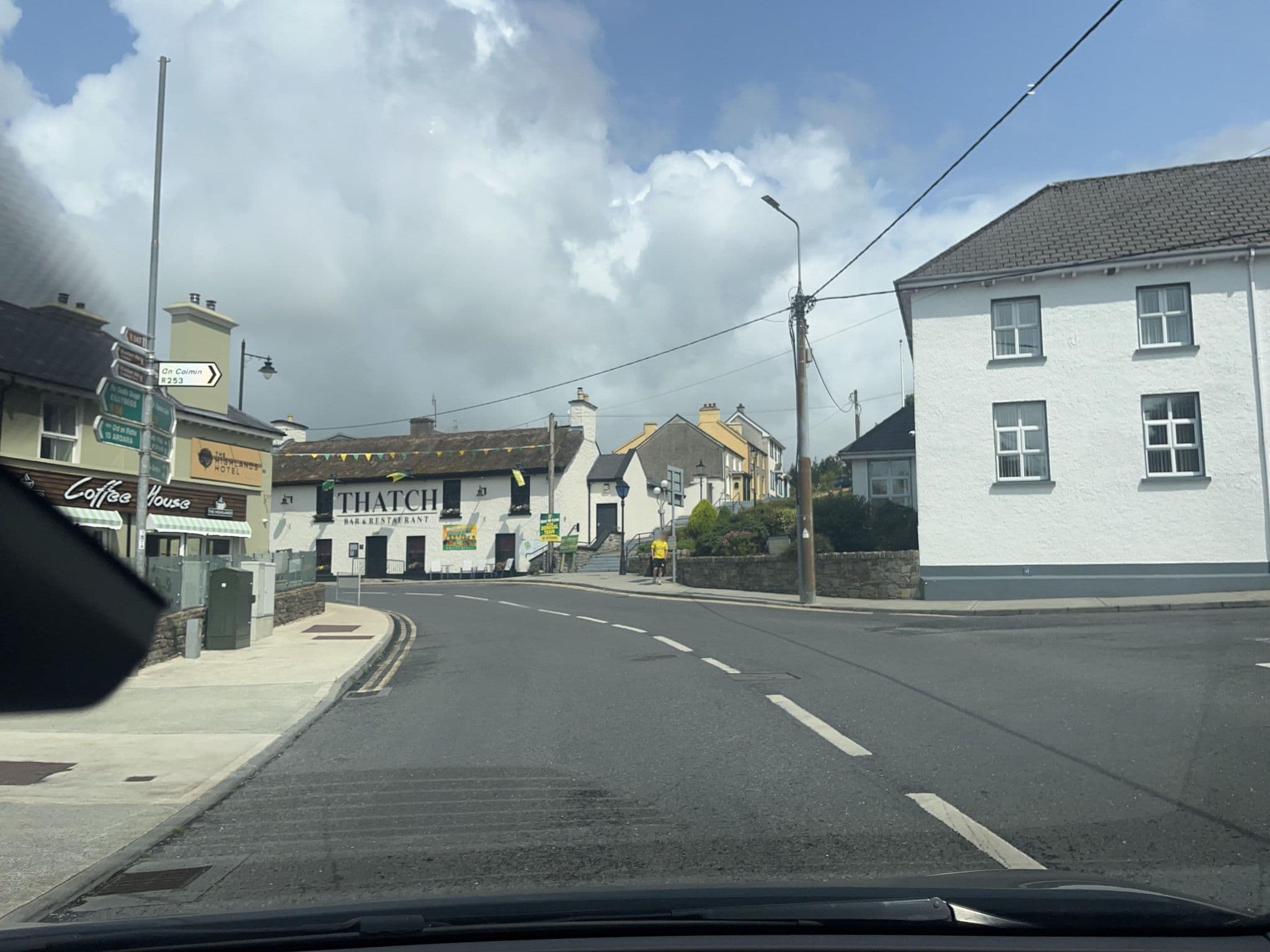Street view near Campbell's Hostel, Dungloe — © noelb (CC BY-SA · Mapillary)