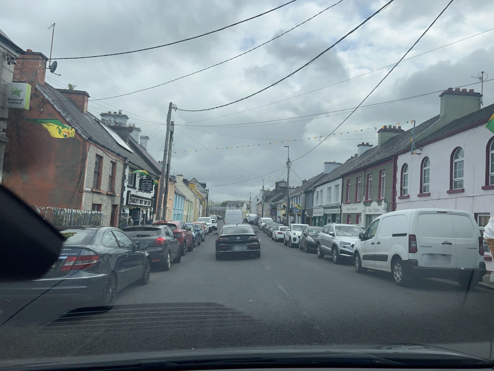 Street view near The Lake House, Killybegs — © noelb (CC BY-SA · Mapillary)