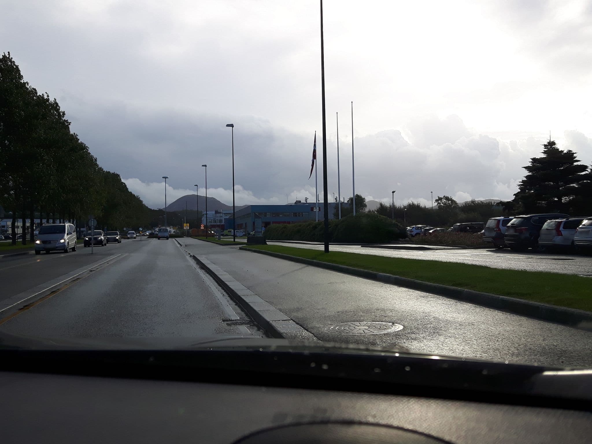Street view near Two Seasons Hotel, Sola — © adverburg (CC BY-SA · Mapillary)