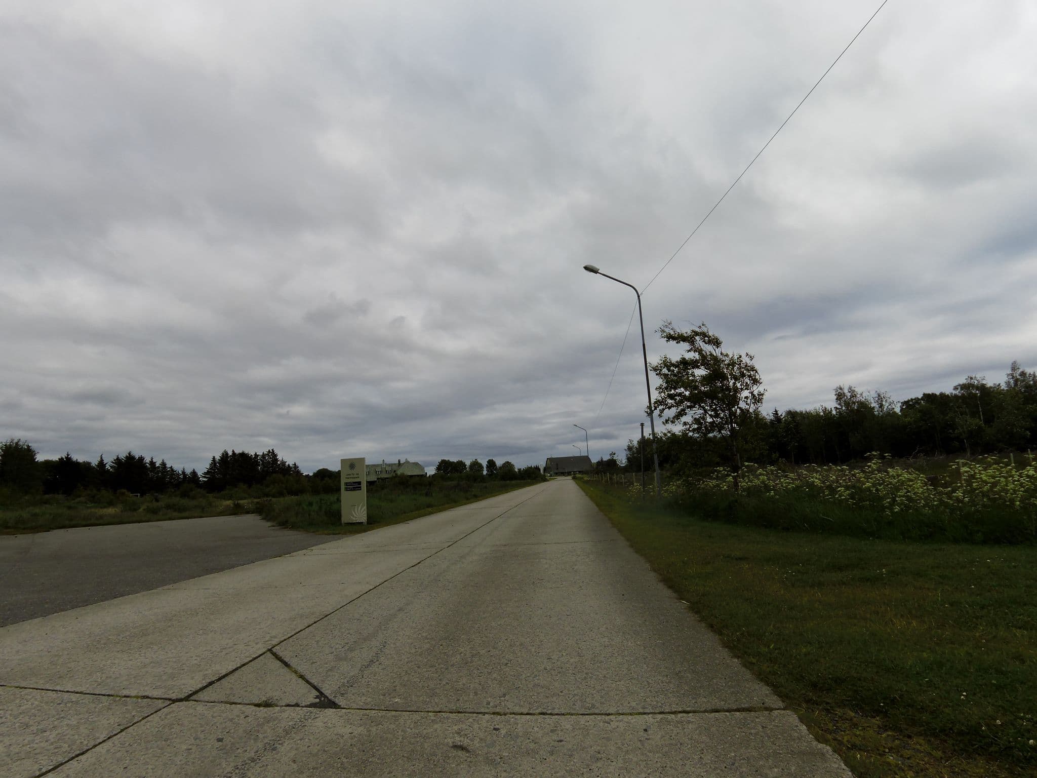 Street view near Lista Flypark, Vestbygd — © suschtenname (CC BY-SA · Mapillary)