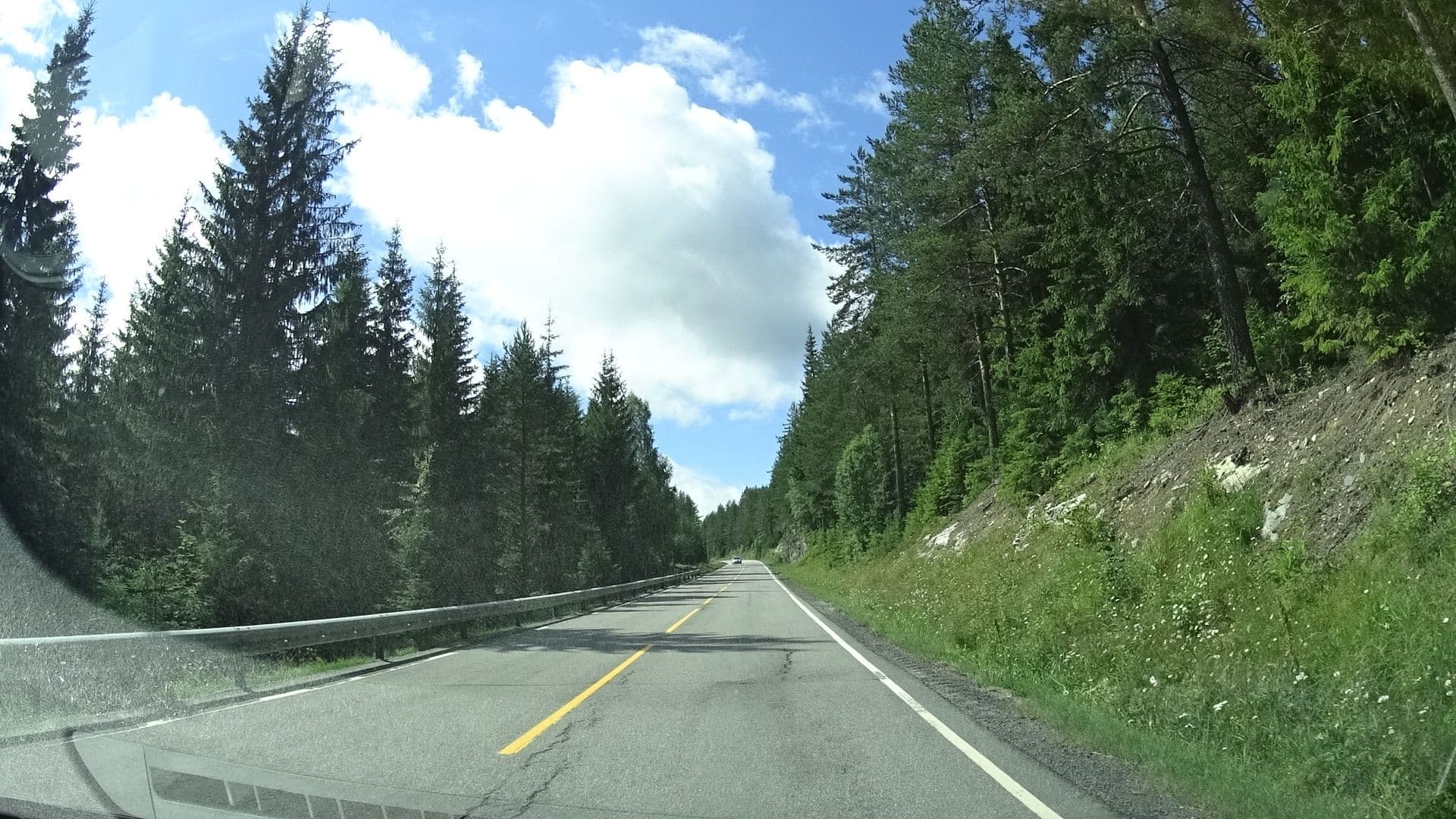 Street view near Recover Norefjell, Hønefoss — © kino (CC BY-SA · Mapillary)