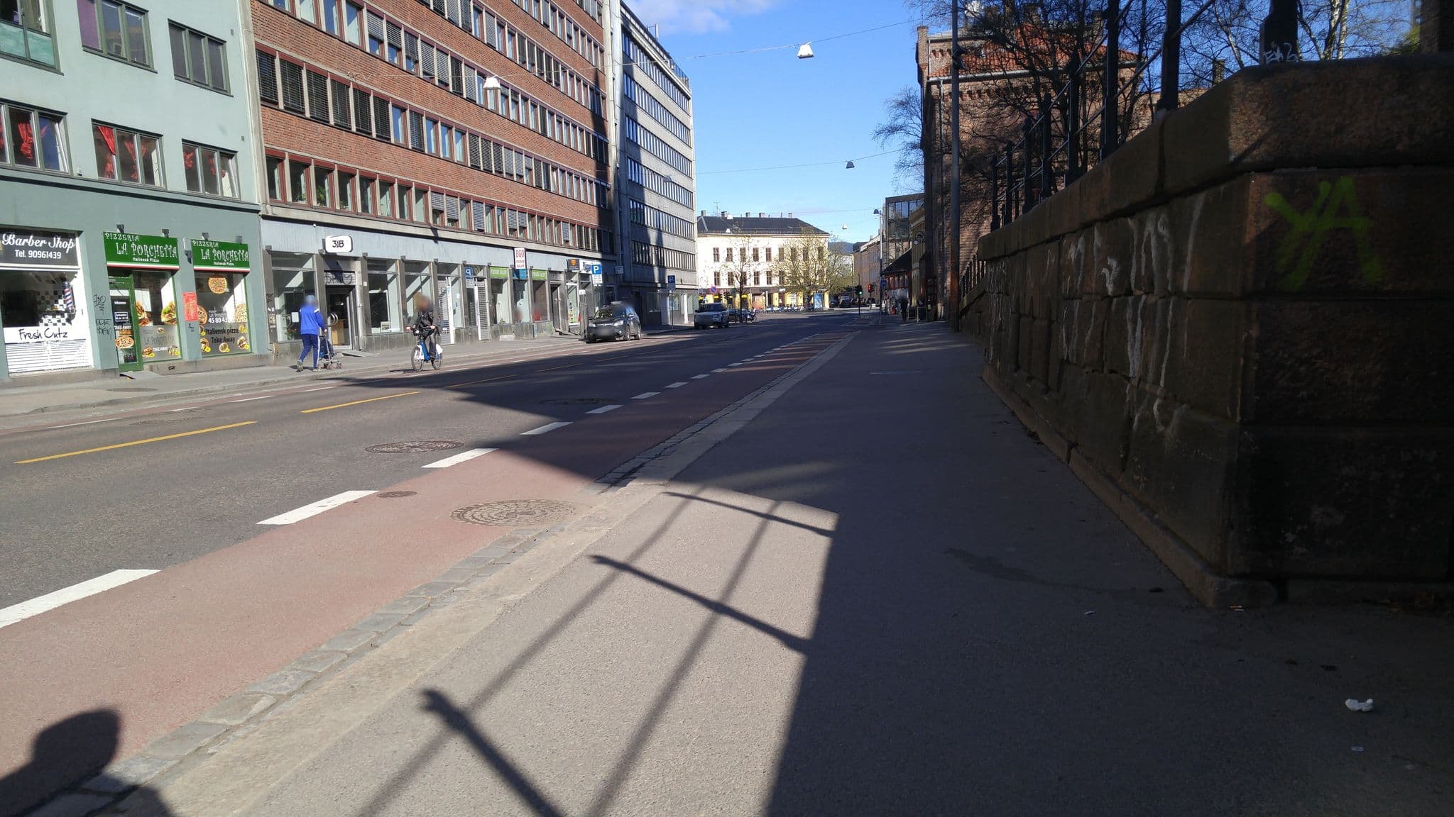 Street view near Club 27, Ensjø — © pbb (CC BY-SA · Mapillary)
