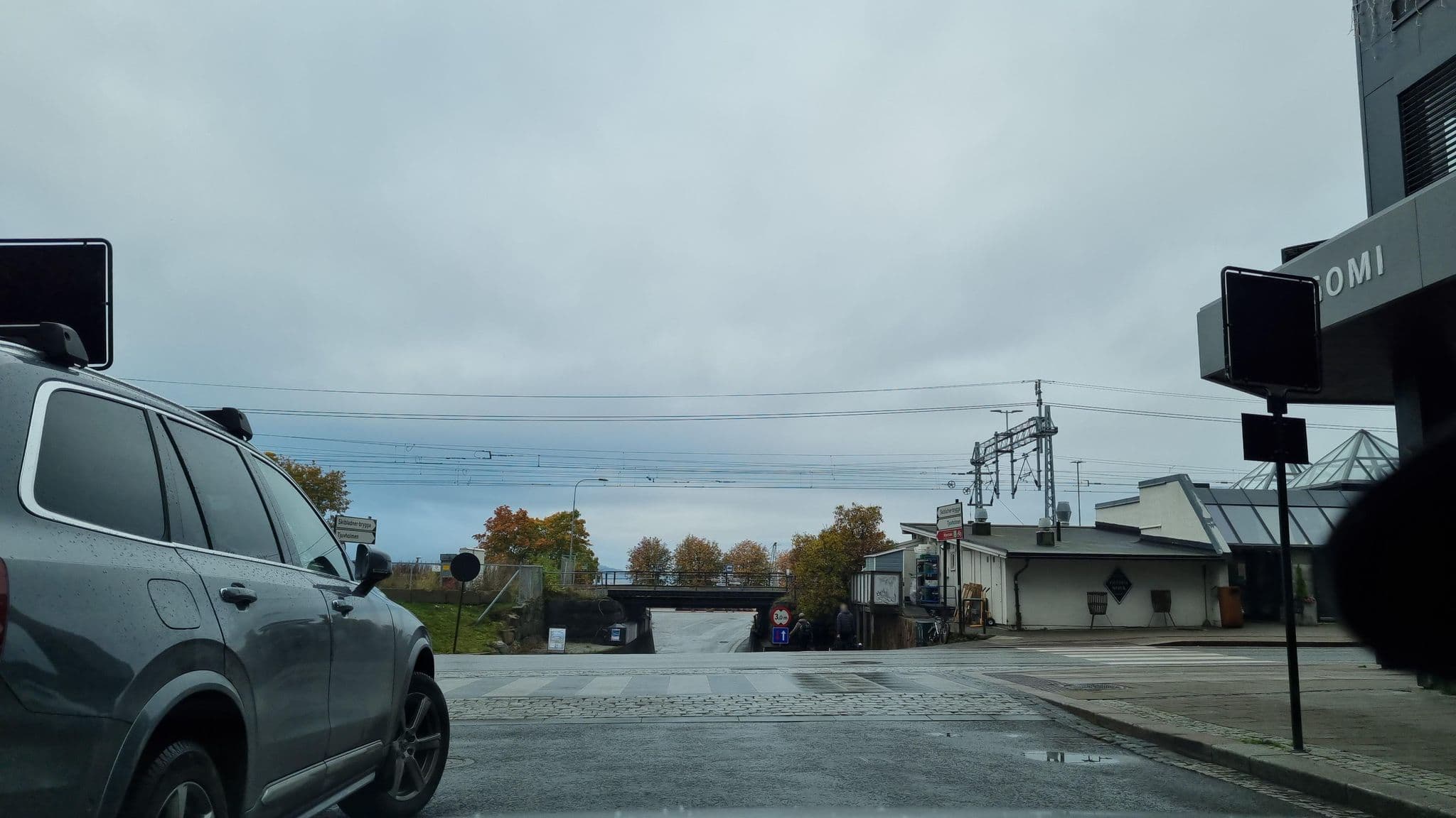 Street view near First Hotel Victoria, Hamar — © gclem (CC BY-SA · Mapillary)