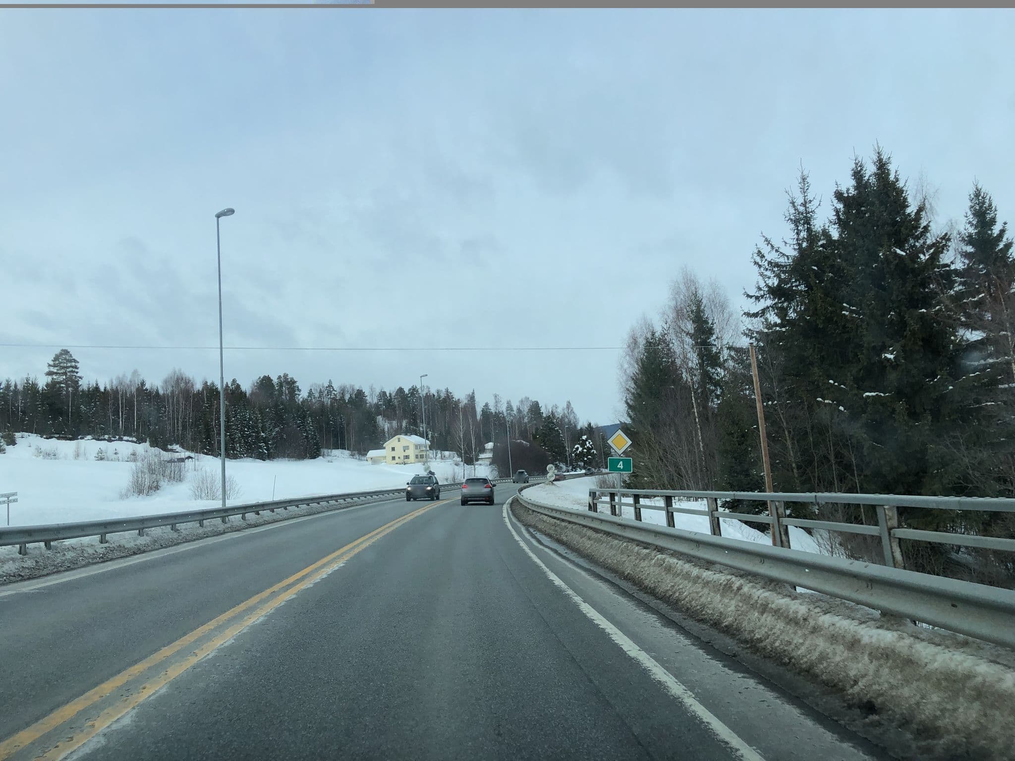 Street view near Hornsjo Hoyfellshotell, Moelv — © peterleth (CC BY-SA · Mapillary)