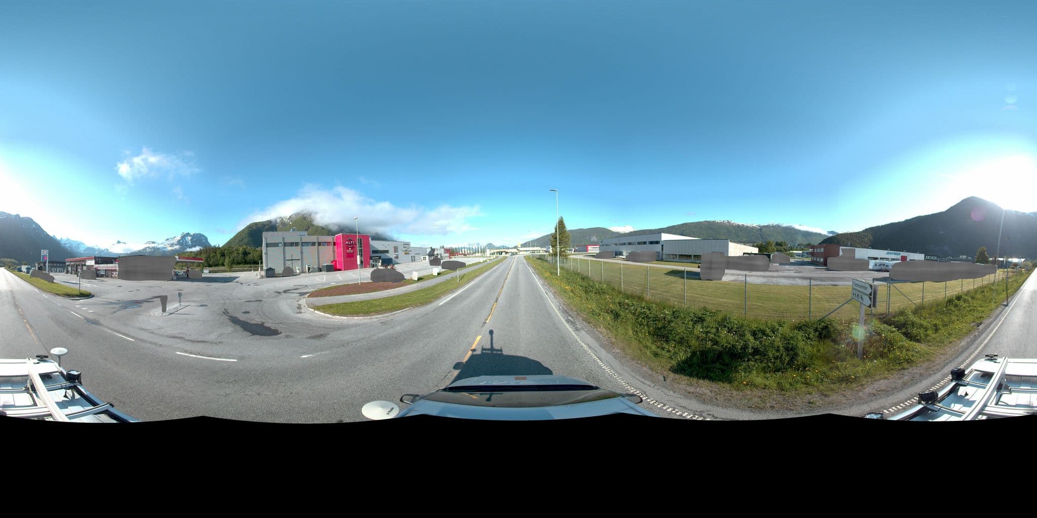 Street view near Hotel Geist, Åndalsnes — © VegvesenITS (CC BY-SA · Mapillary)