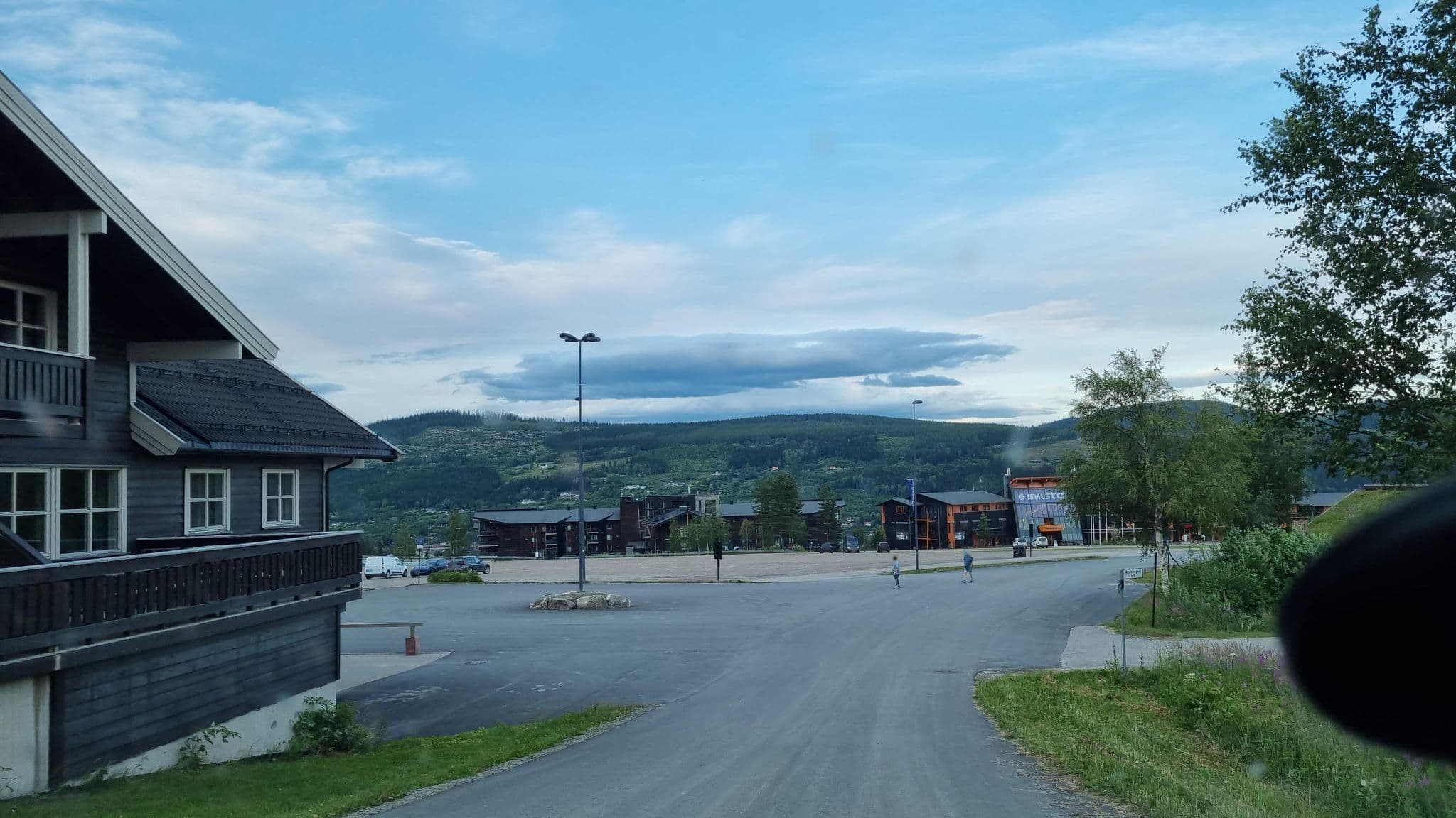 Street view near Solbjørnlia Apartments, Innbygda — © gclem (CC BY-SA · Mapillary)