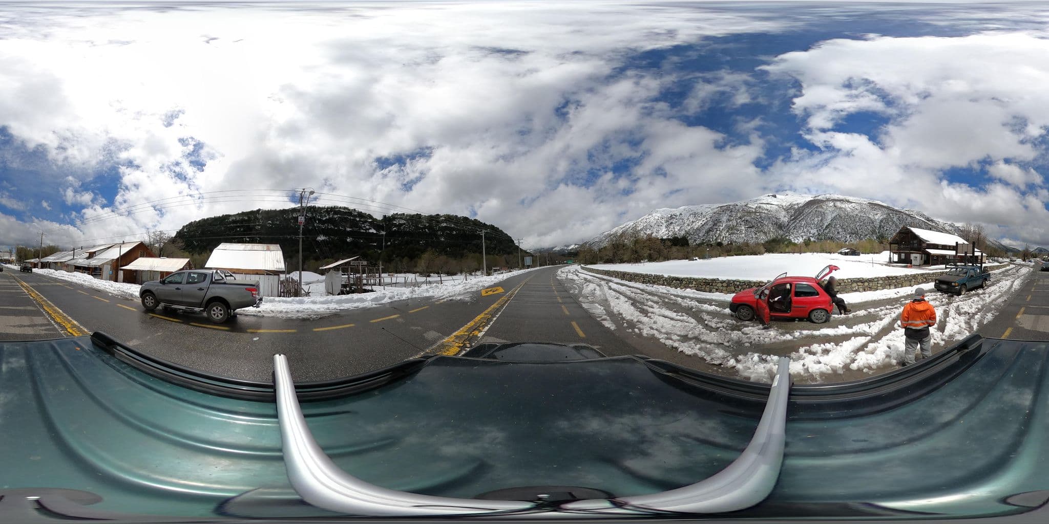 Street view near Posada Nevados De Chillán, Pinto — © Kaart_Local (CC BY-SA · Mapillary)