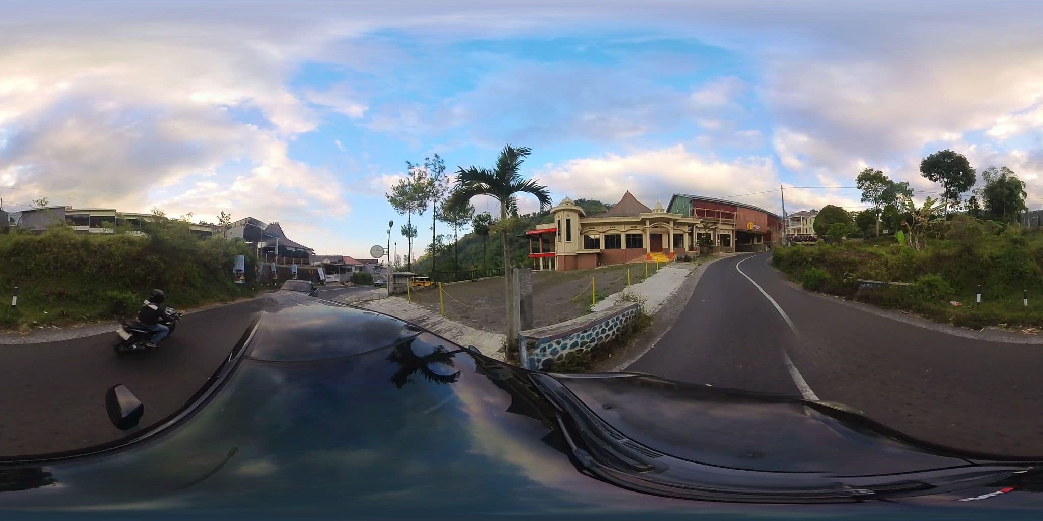 Street view near Hotel Nadia, Probolinggo — © Arifyabarokah123 (CC BY-SA · Mapillary)