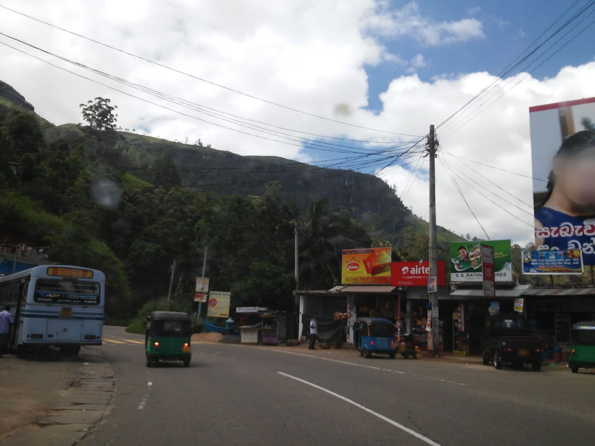 Street view near Junction Hotel, Talawakele — © shravan91 (CC BY-SA · Mapillary)