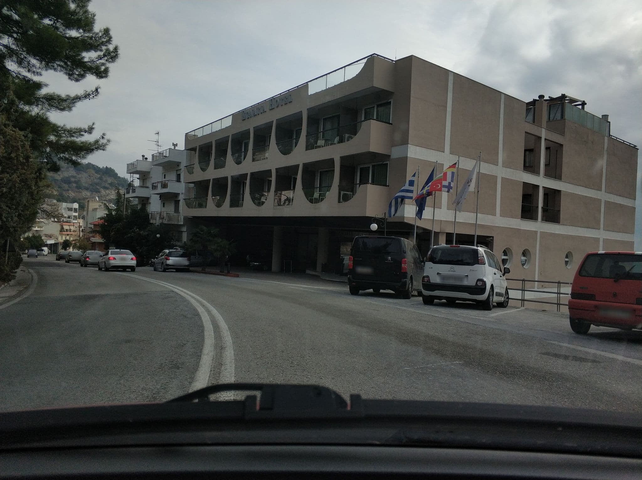 Street view near Egnatia City Hotel & Spa, Kavála — © nestoras (CC BY-SA · Mapillary)