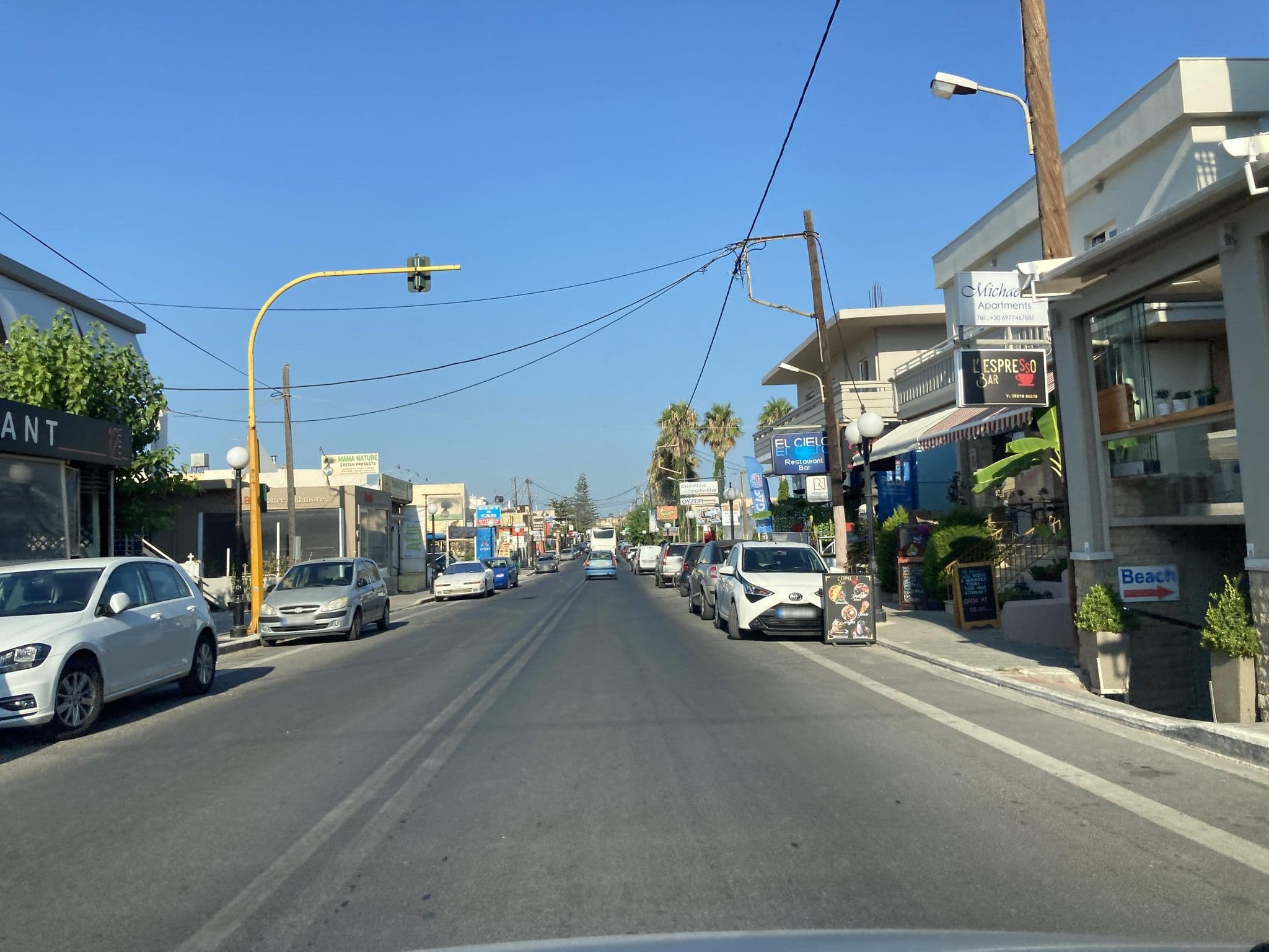 Street view near Vergina Beach Resort, Galatás — © fod (CC BY-SA · Mapillary)