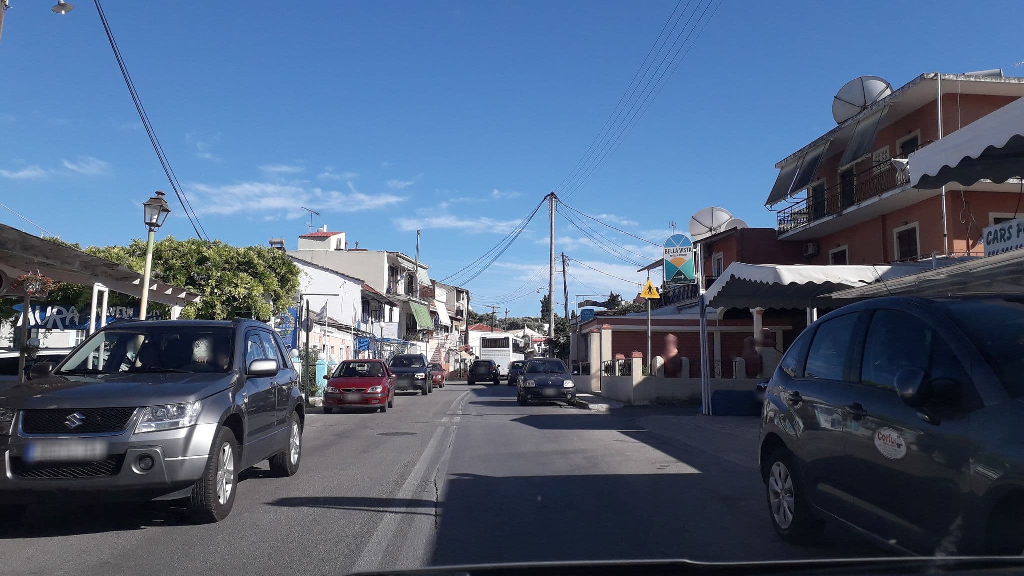 Street view near Bella Vista hotel & studios Corfu, Kynopiástes — © dli (CC BY-SA · Mapillary)