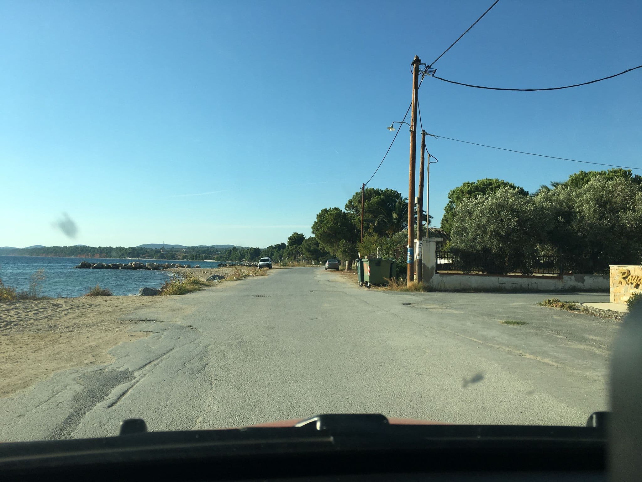 Street view near Royalty Suites Seaside, Níkiti — © noel (CC BY-SA · Mapillary)