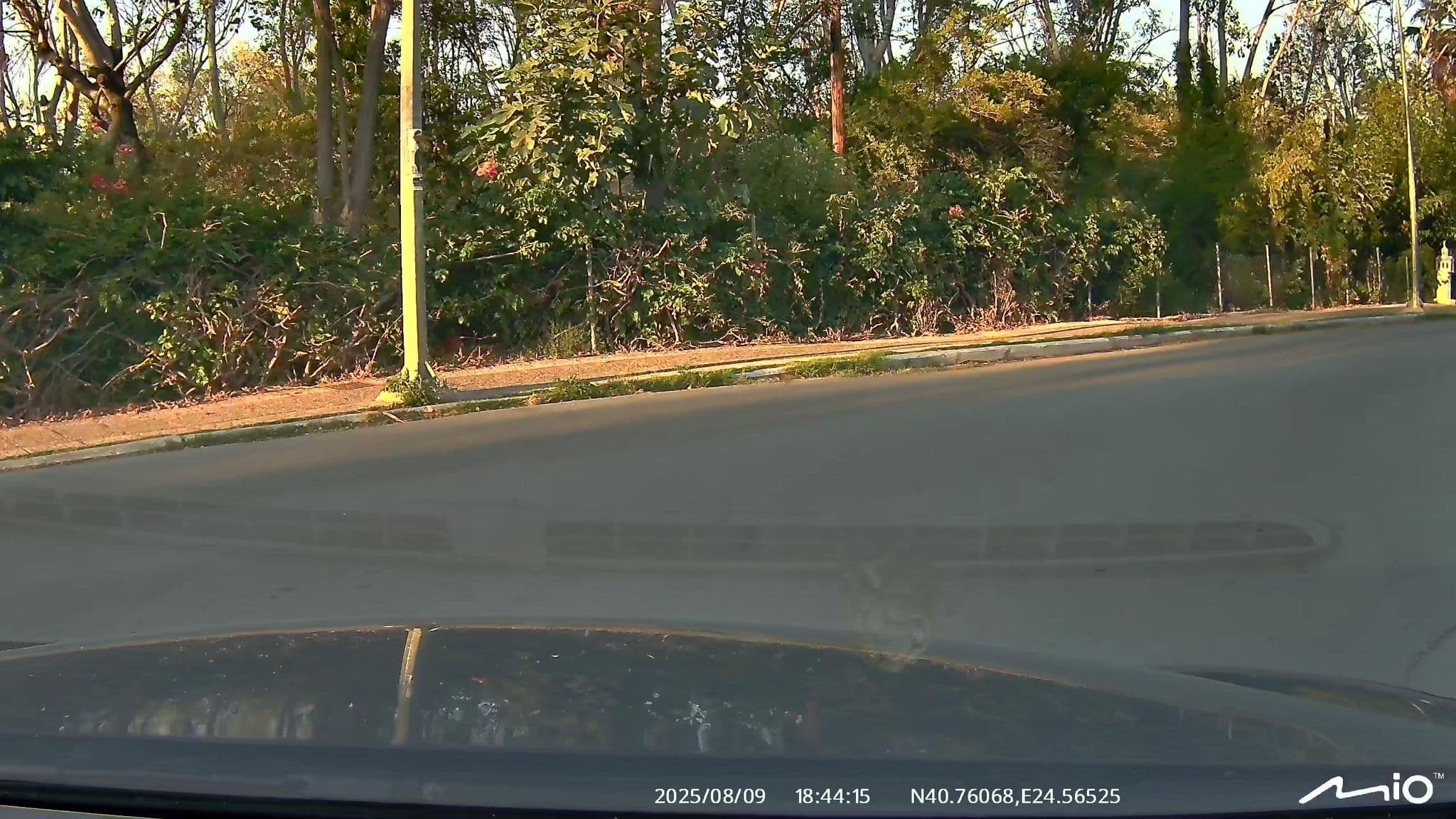 Street view near ELEANI HOTEL, Prínos — © puky (CC BY-SA · Mapillary)