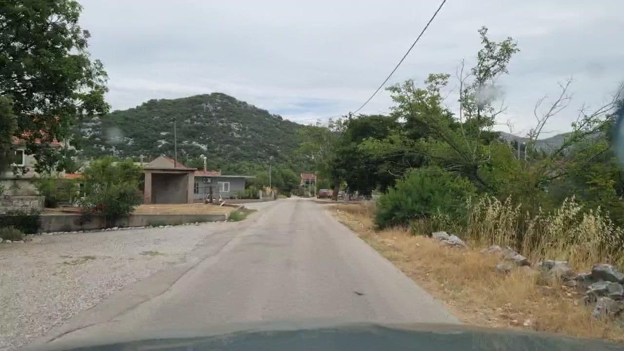 Street view near Villa Nada, Neum — © roadroid (CC BY-SA · Mapillary)