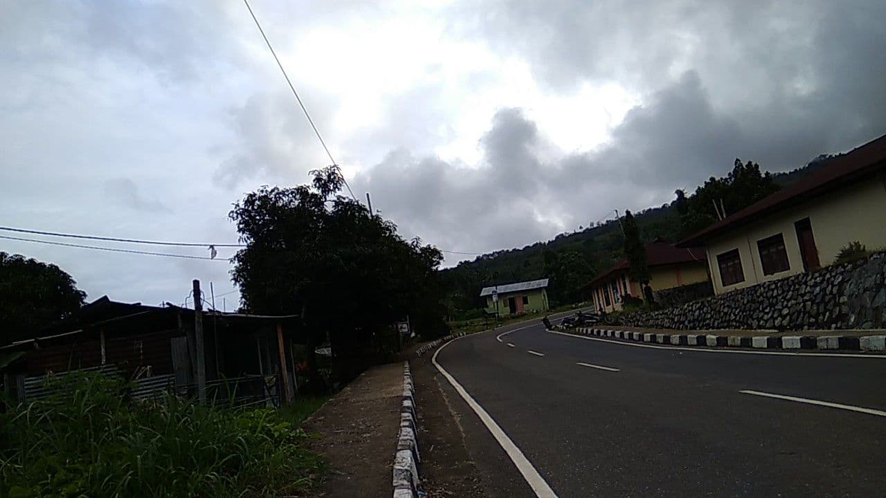 Street view near Angi Lodge, Ende — © rodionoff (CC BY-SA · Mapillary)