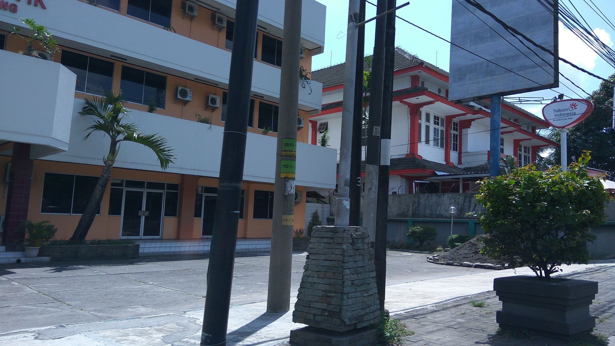 Street view near Ungaran Cantik Hotel, Ungaran — © arizalkawamuna (CC BY-SA · Mapillary)
