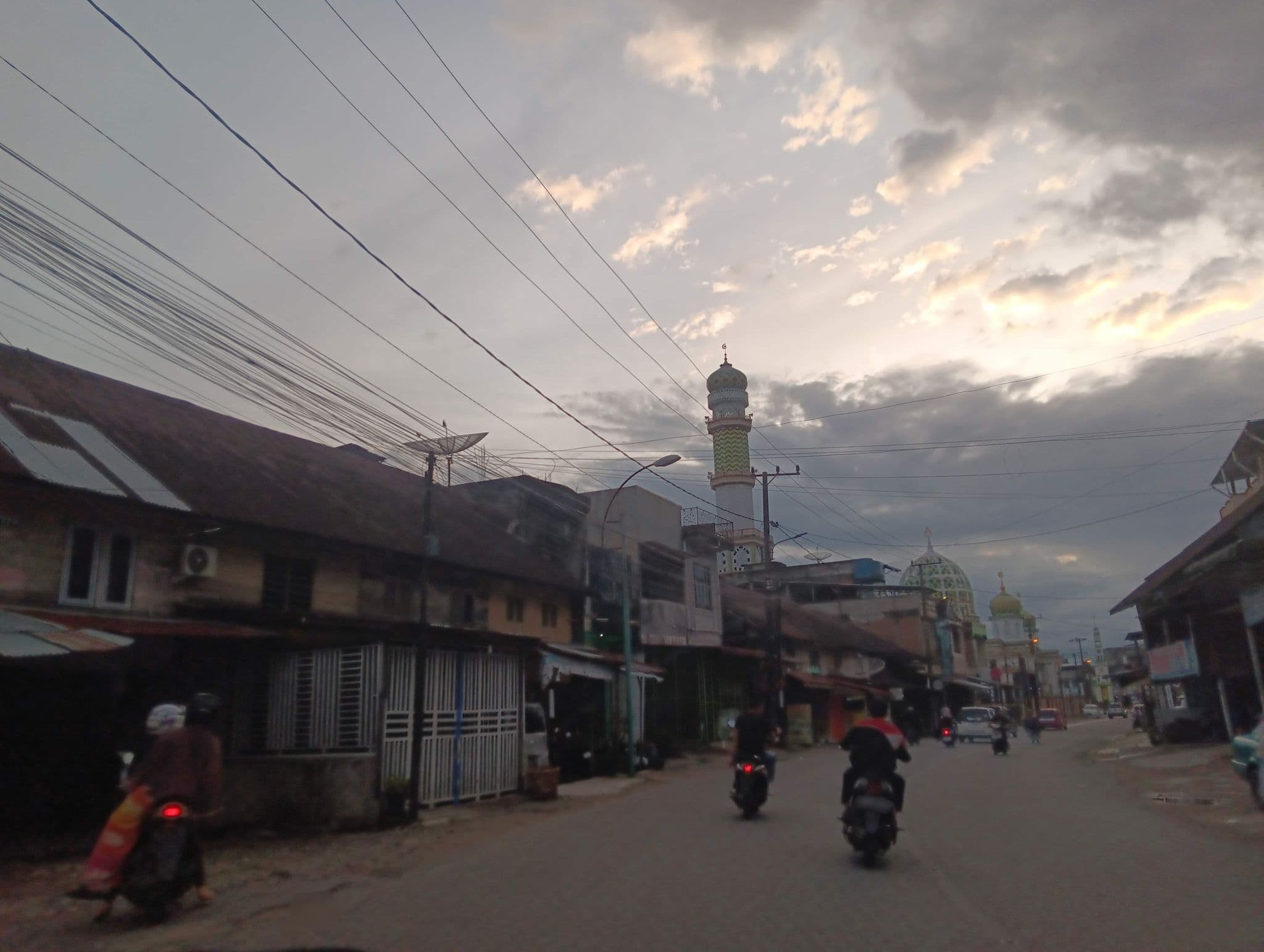 Street view near Arena Motel, Blangpidie — © ikwe (CC BY-SA · Mapillary)