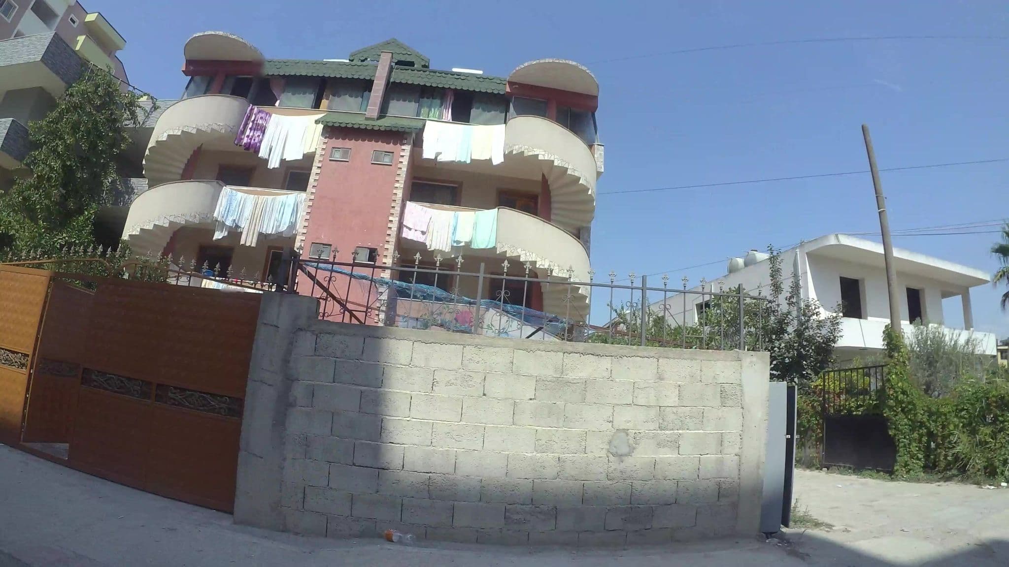 Street view near Hotel Herta, Durrës — © kaart_3 (CC BY-SA · Mapillary)
