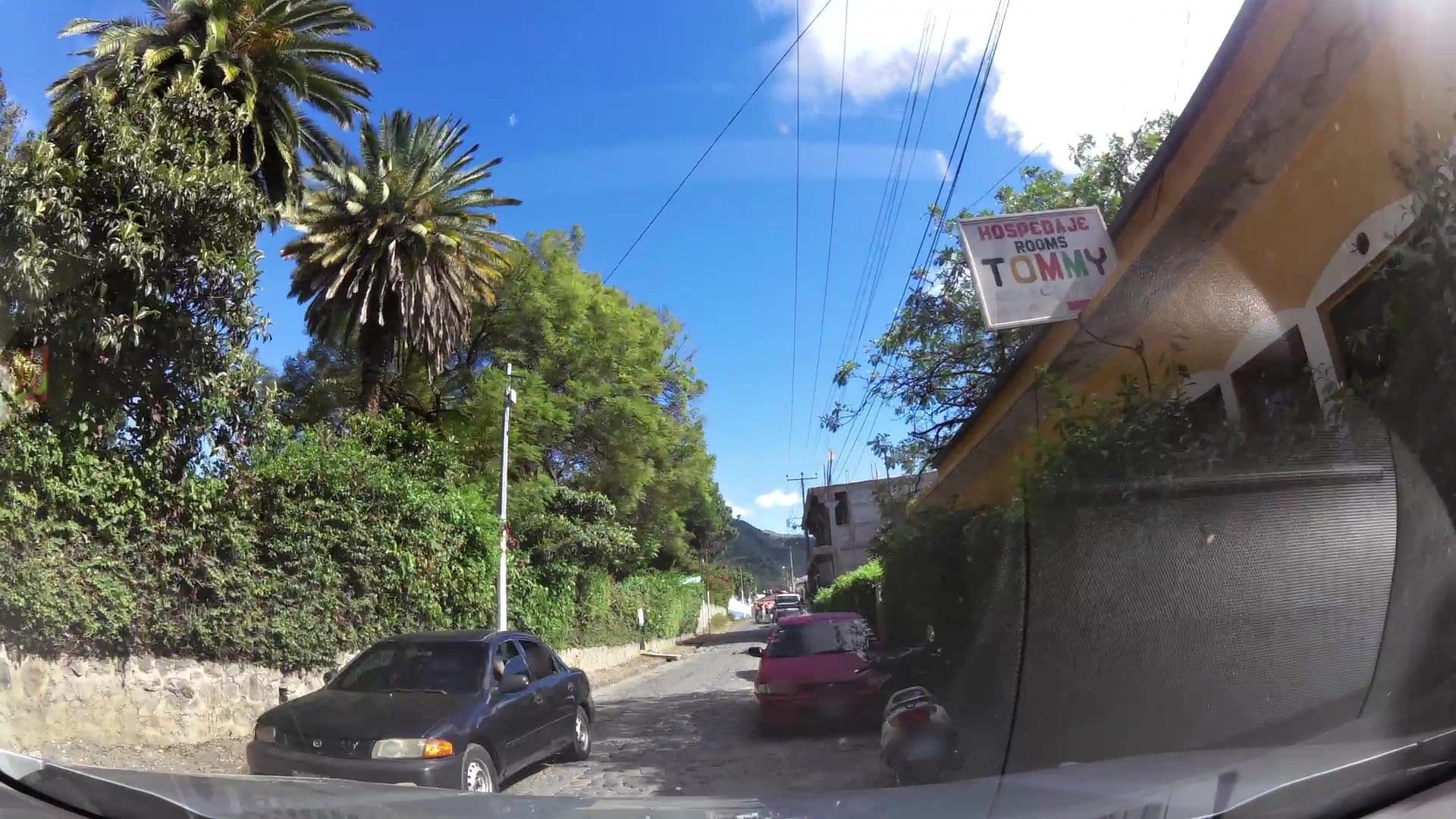 Street view near Hotel Villa Los Arcos, Panajachel — © kaartcam (CC BY-SA · Mapillary)
