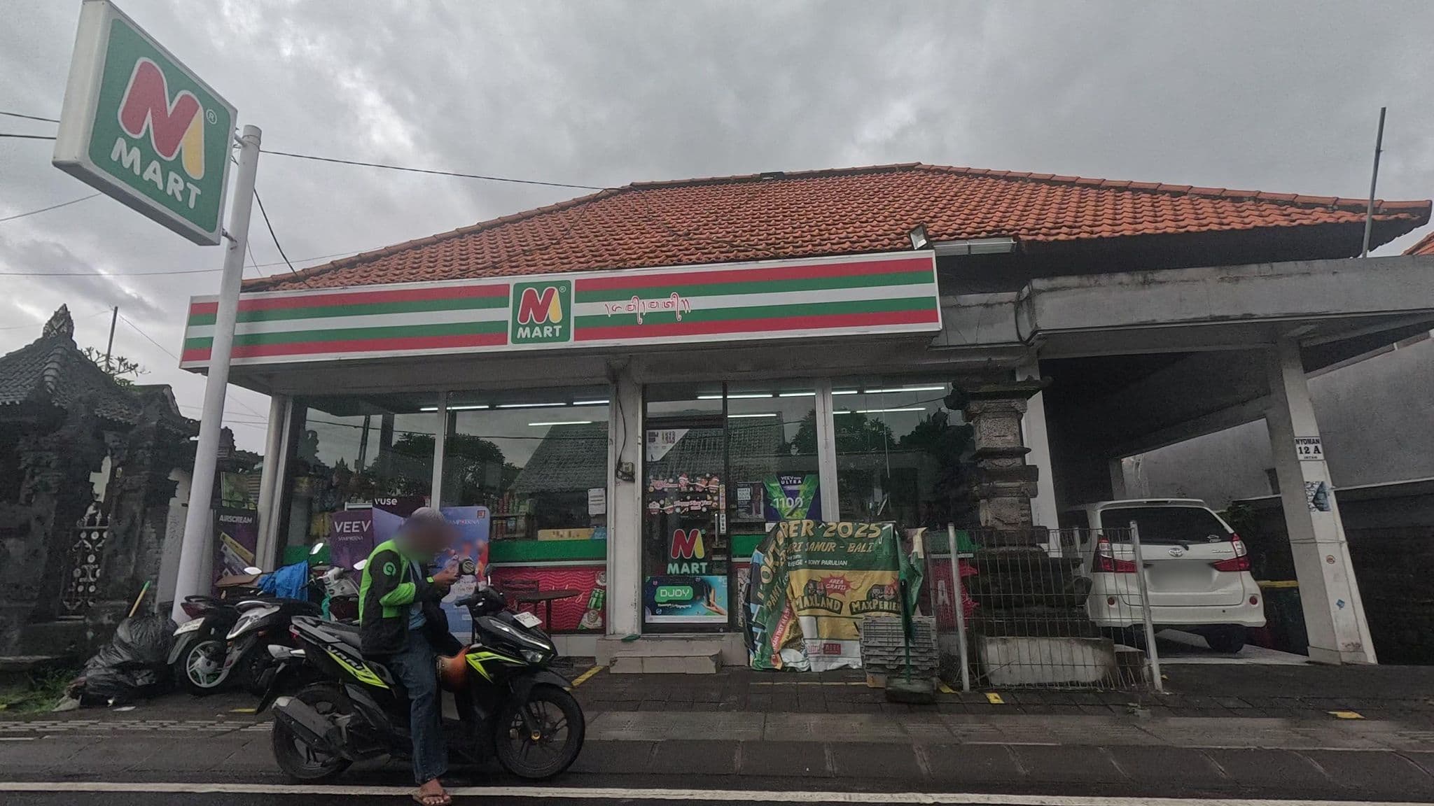 Street view near The Daun Bali, Dalung