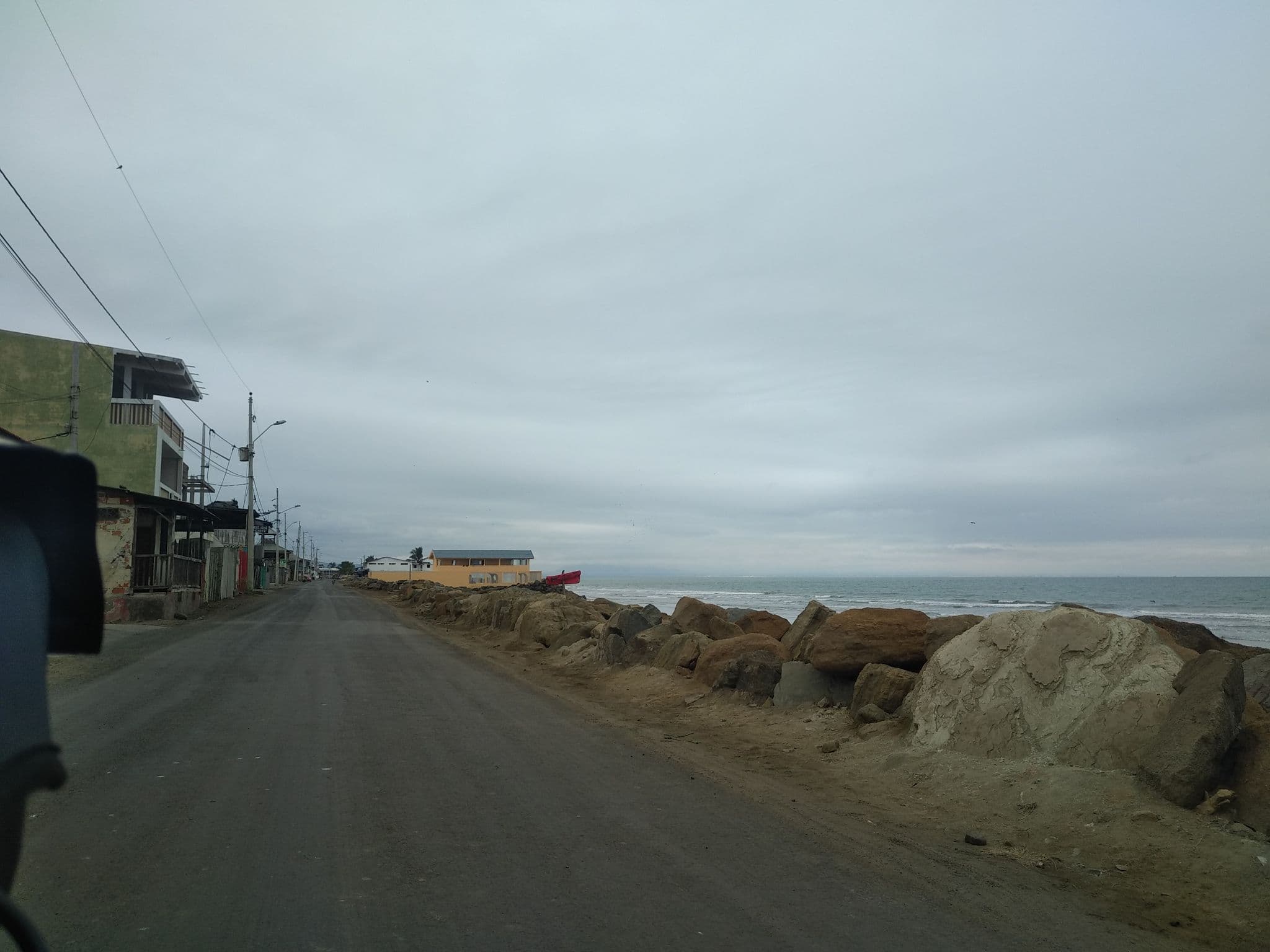 Street view near The Cottages by the Sea, Rocafuerte — © nomadmapper (CC BY-SA · Mapillary)