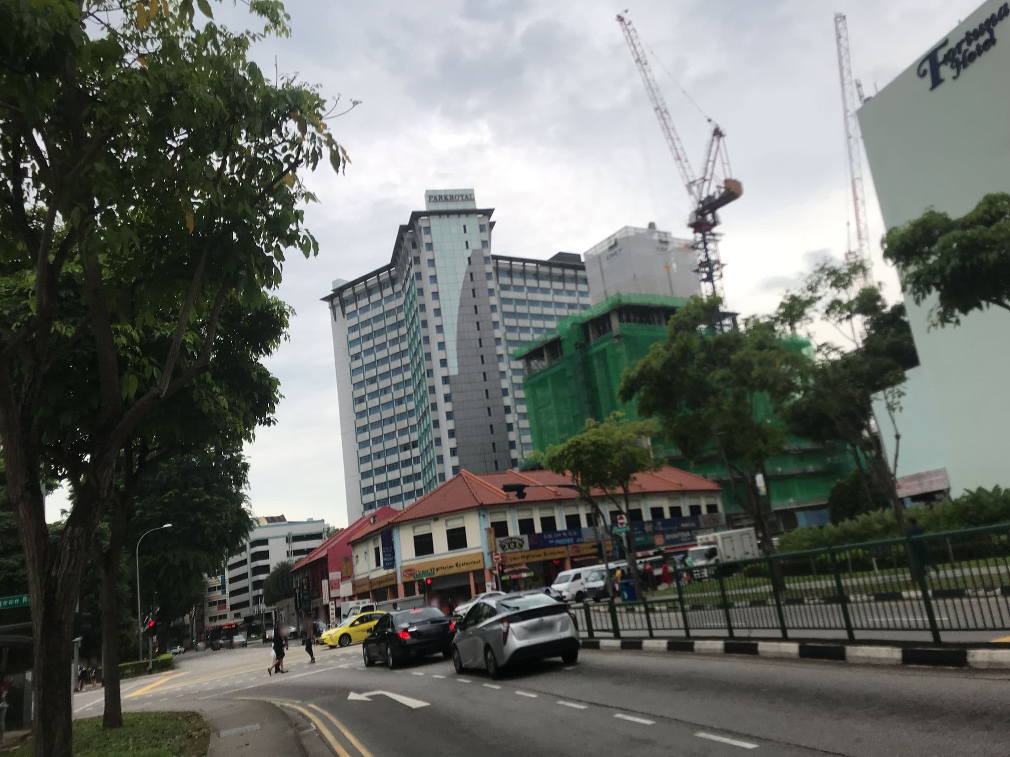 Street view near Owen House by Hmlet (Formerly Habyt), Farrer Park — © loklam (CC BY-SA · Mapillary)