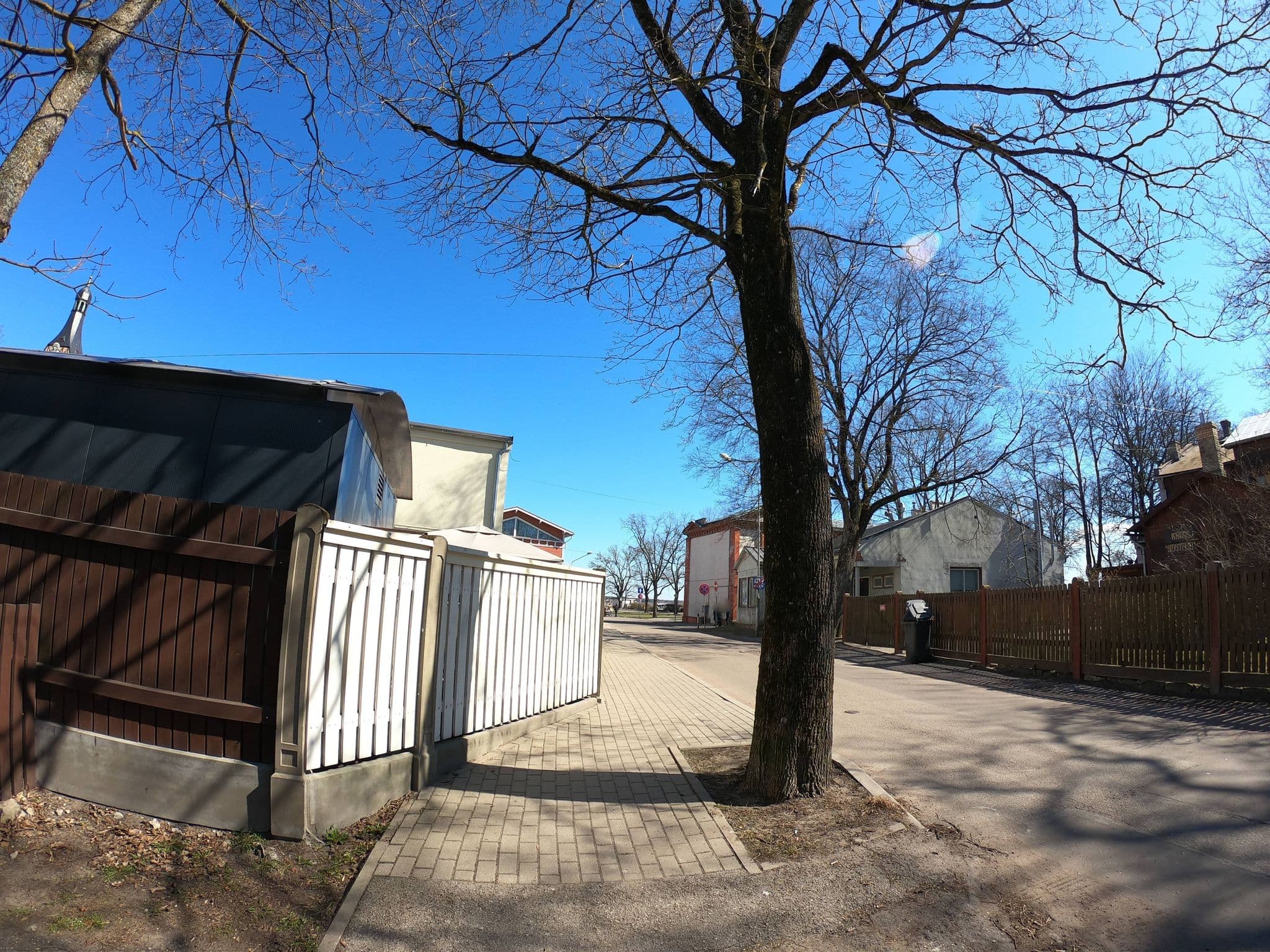 Street view near Karlsbaden St., Jūrmala — © richlv (CC BY-SA · Mapillary)