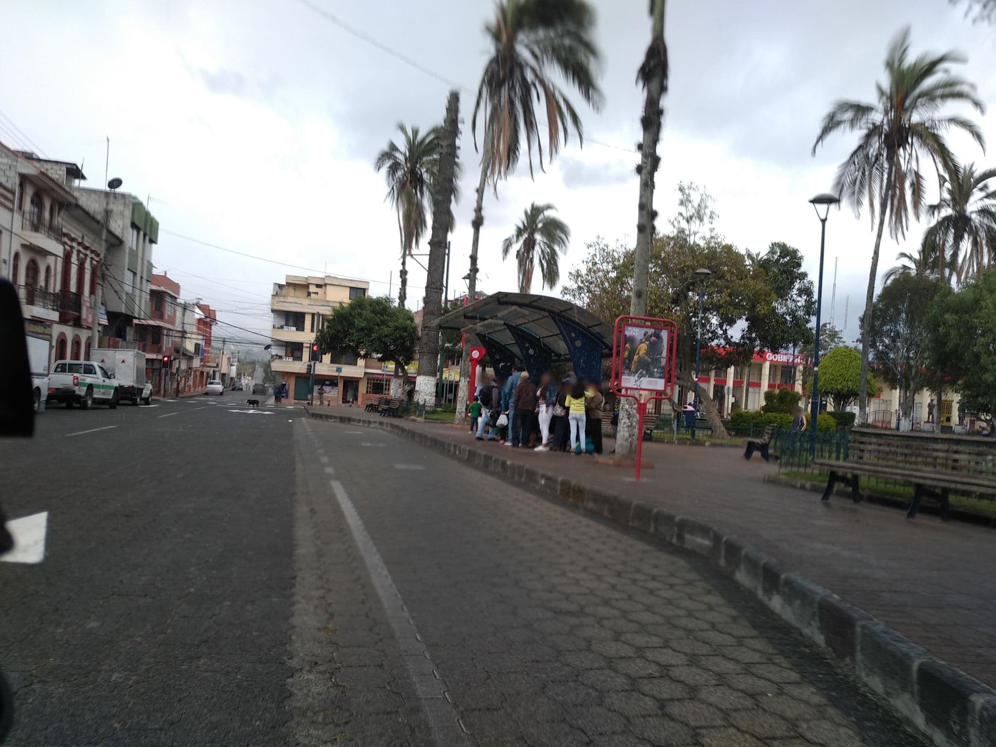 Street view near Hostal "CasalSantPatricia", Cotacachi — © nomadmapper (CC BY-SA · Mapillary)