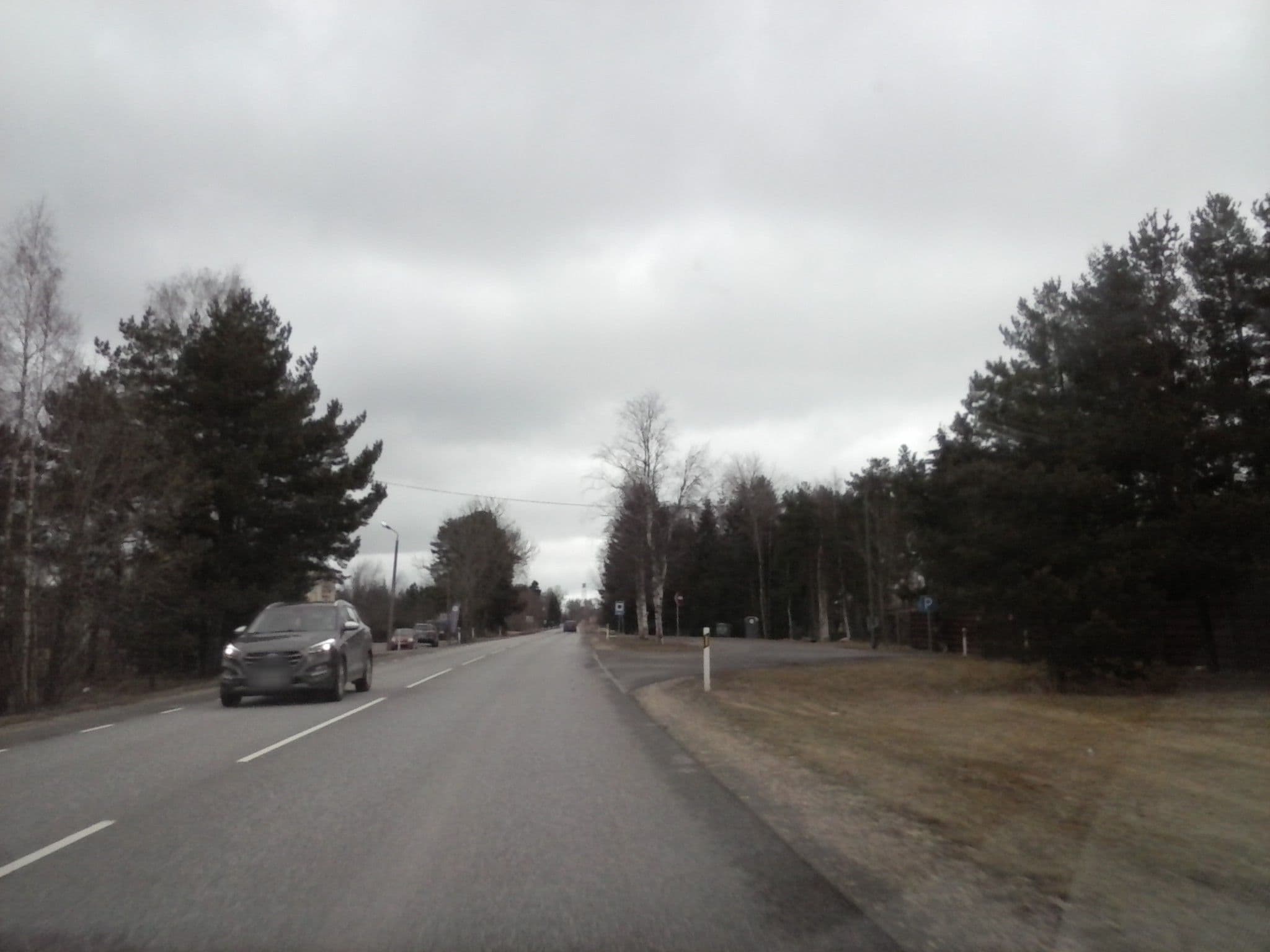 Street view near Kalmaküla kämpingud, Mustvee — © black (CC BY-SA · Mapillary)