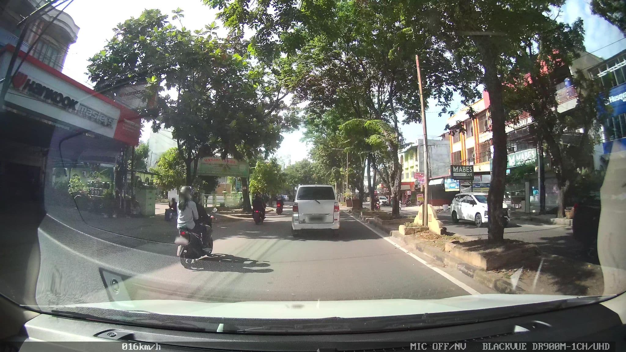 Street view near GM House, Medan
