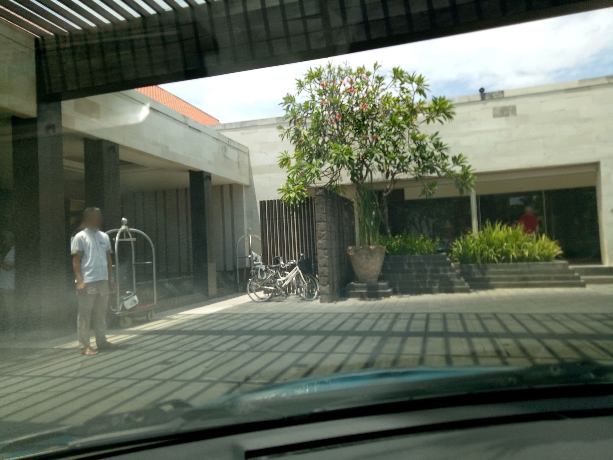 Street view near Intercontinental Bali Sanur Resort, Sanur