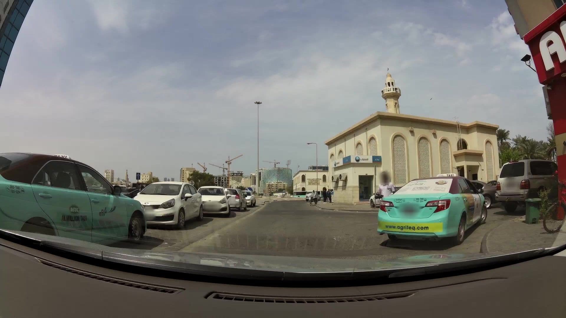 Street view near La Villa Palace Hotel, Al Ghānim — © kaartcam (CC BY-SA · Mapillary)