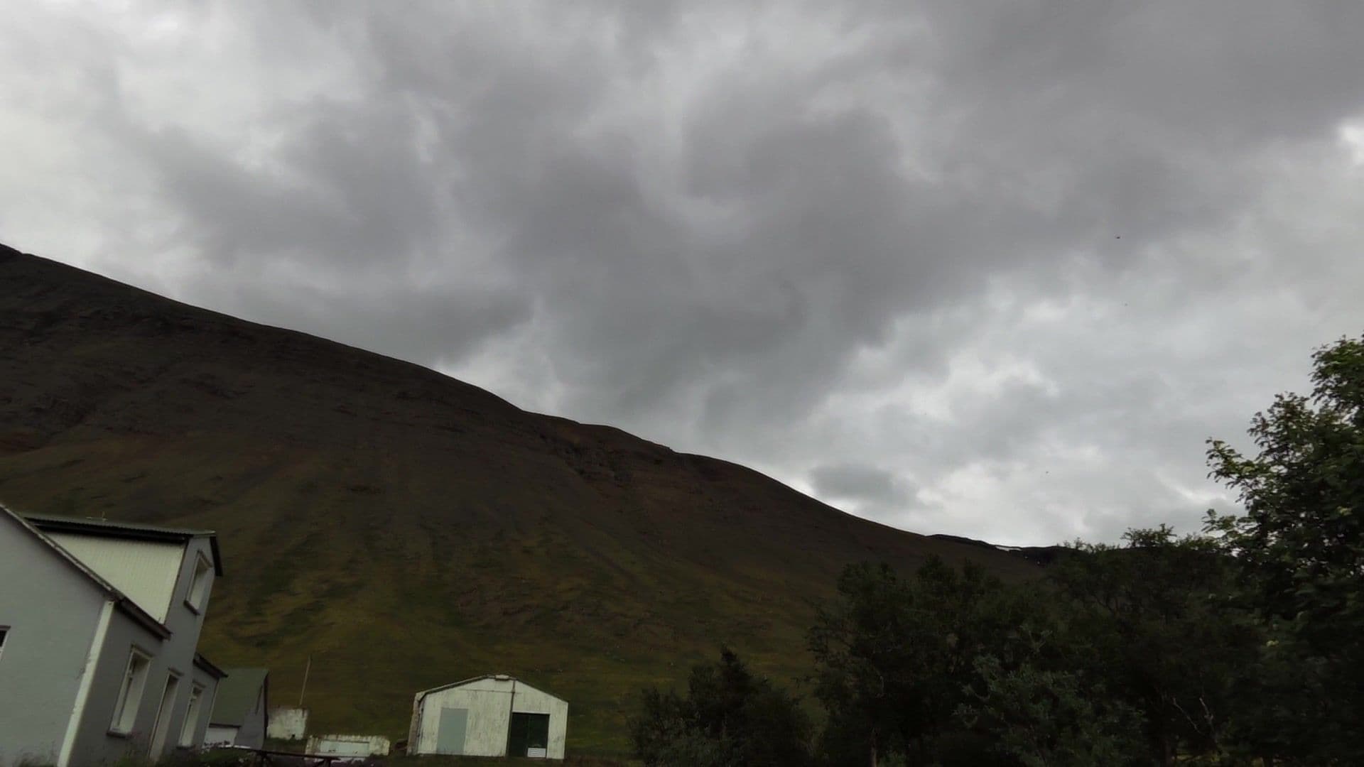 Street view near Kirkjuból í Bjarnardal, Ísafjörður — © kjarrval (CC BY-SA · Mapillary)