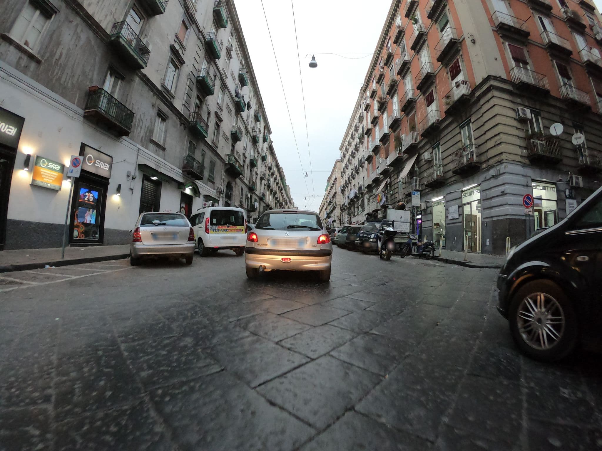 Street view near Galasso Apartments, San Lorenzo — © richlv (CC BY-SA · Mapillary)