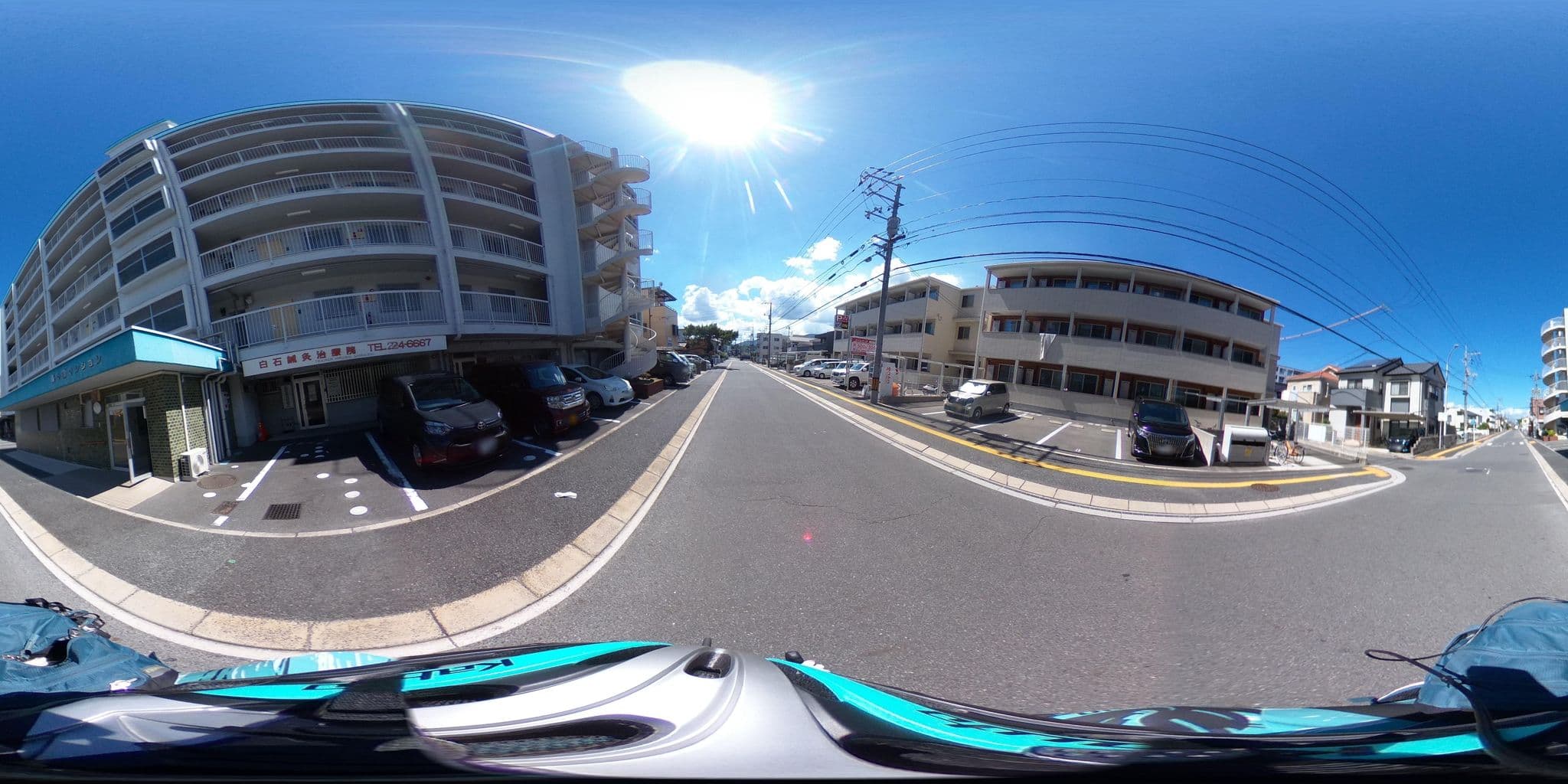 Street view near Neighbor's Hotel 楽々園, Hatsukaichi — © nmaruichi (CC BY-SA · Mapillary)