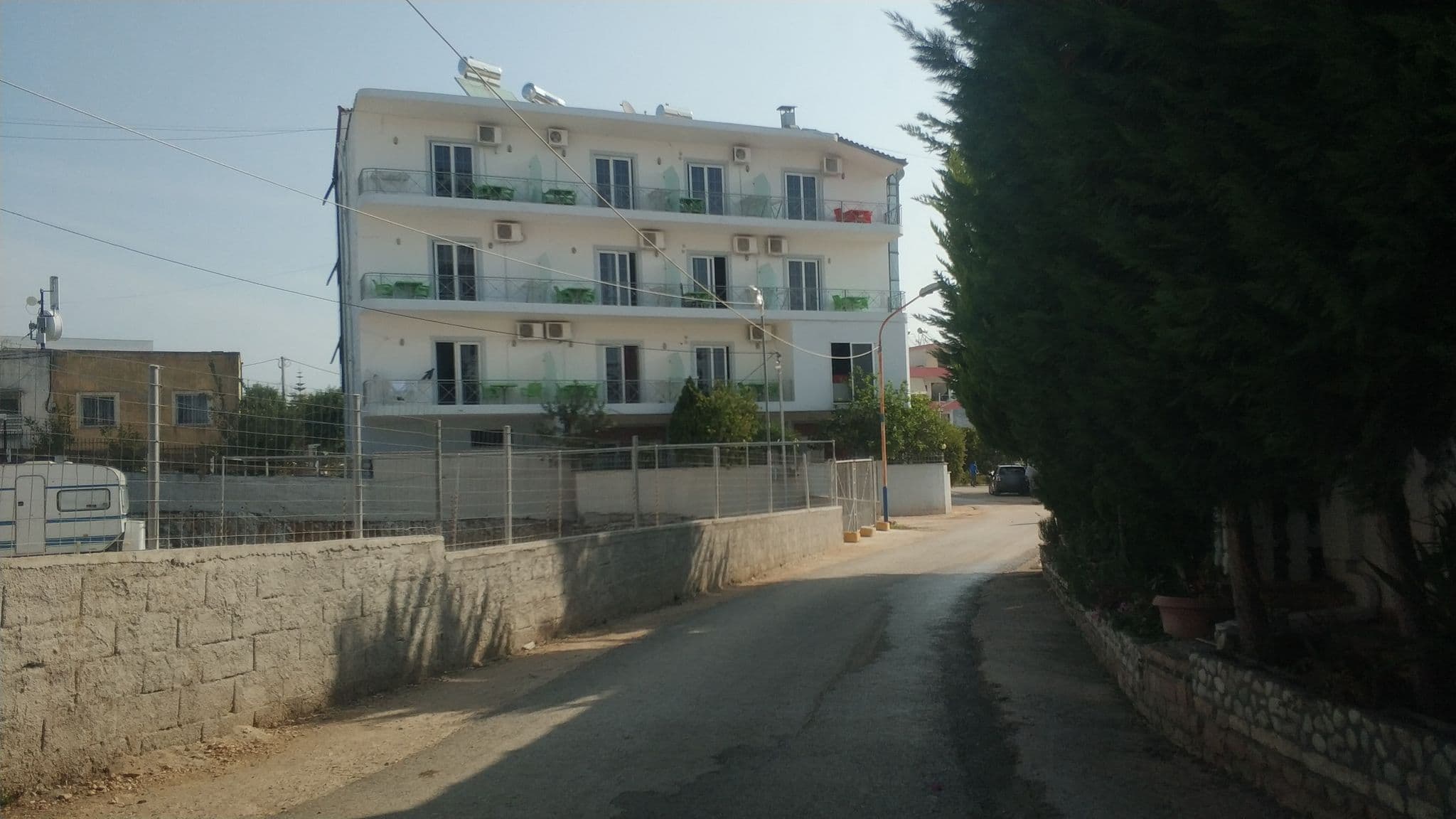 Street view near Hotel Driloni, Ksamil — © freddouhelk (CC BY-SA · Mapillary)