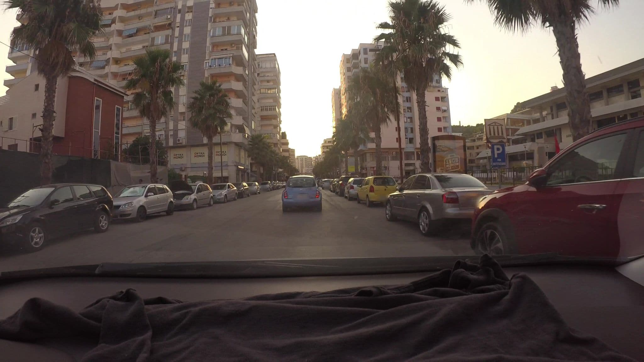 Street view near Hotel Ani, Durrës — © kaart5 (CC BY-SA · Mapillary)