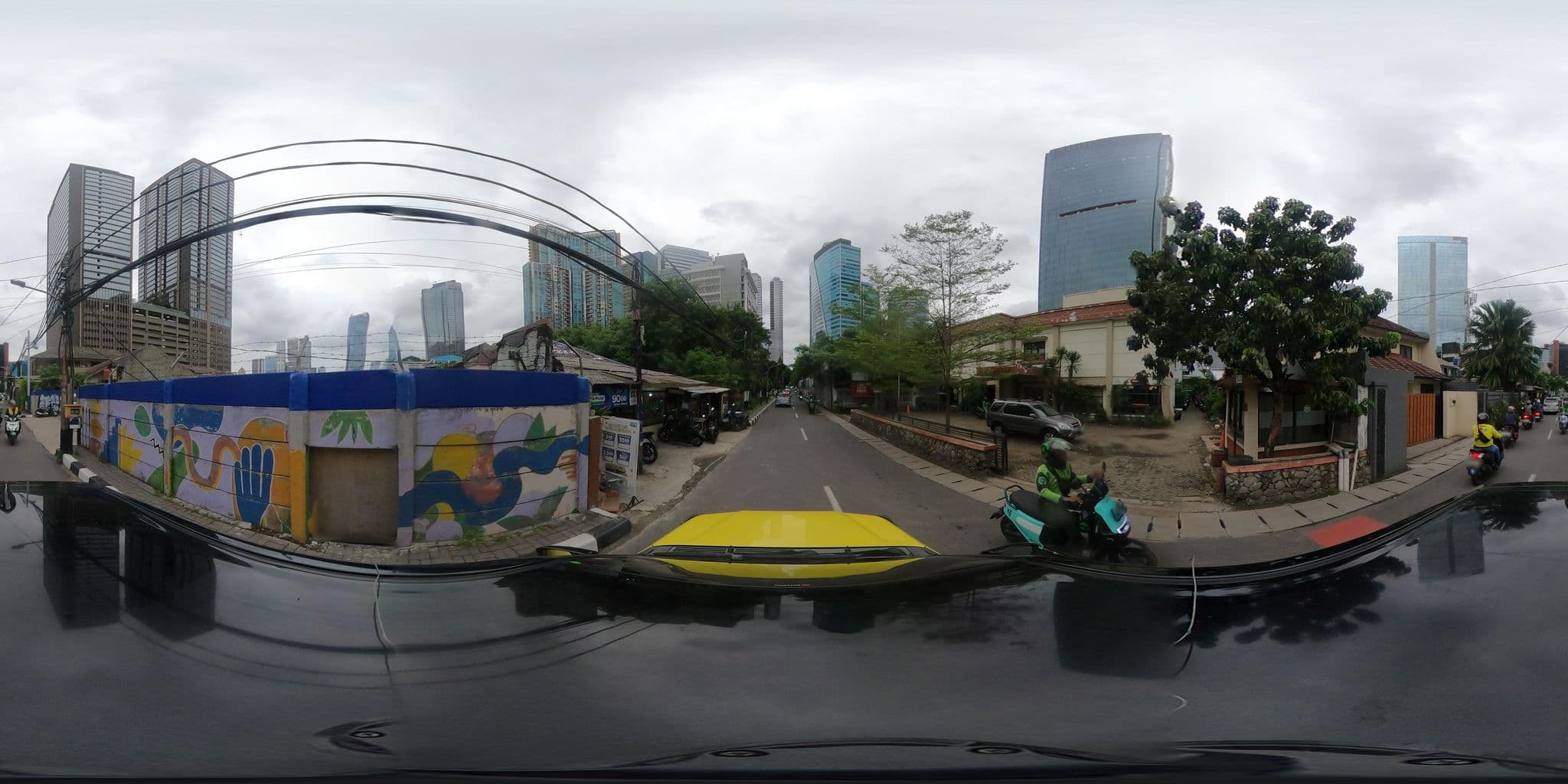 Street view near Kanigan Guest House, Jakarta